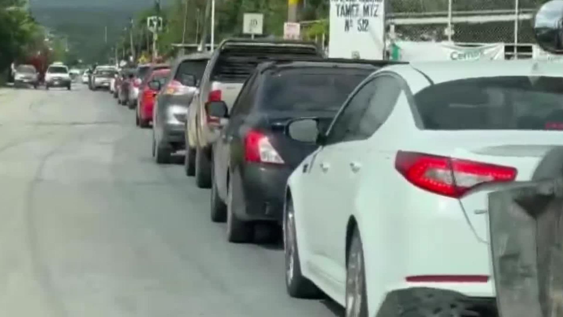 Largas Filas Para Entrar al Río Ramos Hoy Domingo 14 de Julio de 2024