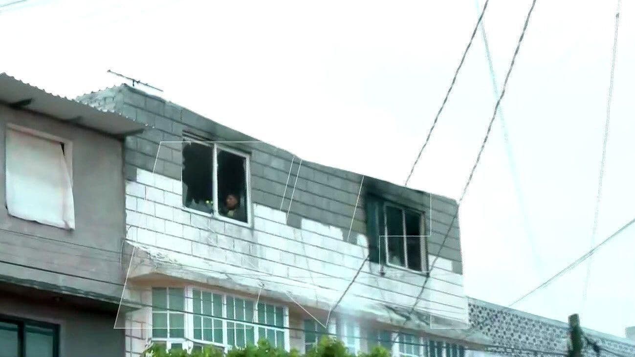 Bomberos Combaten Incendio en La Malinche, GAM