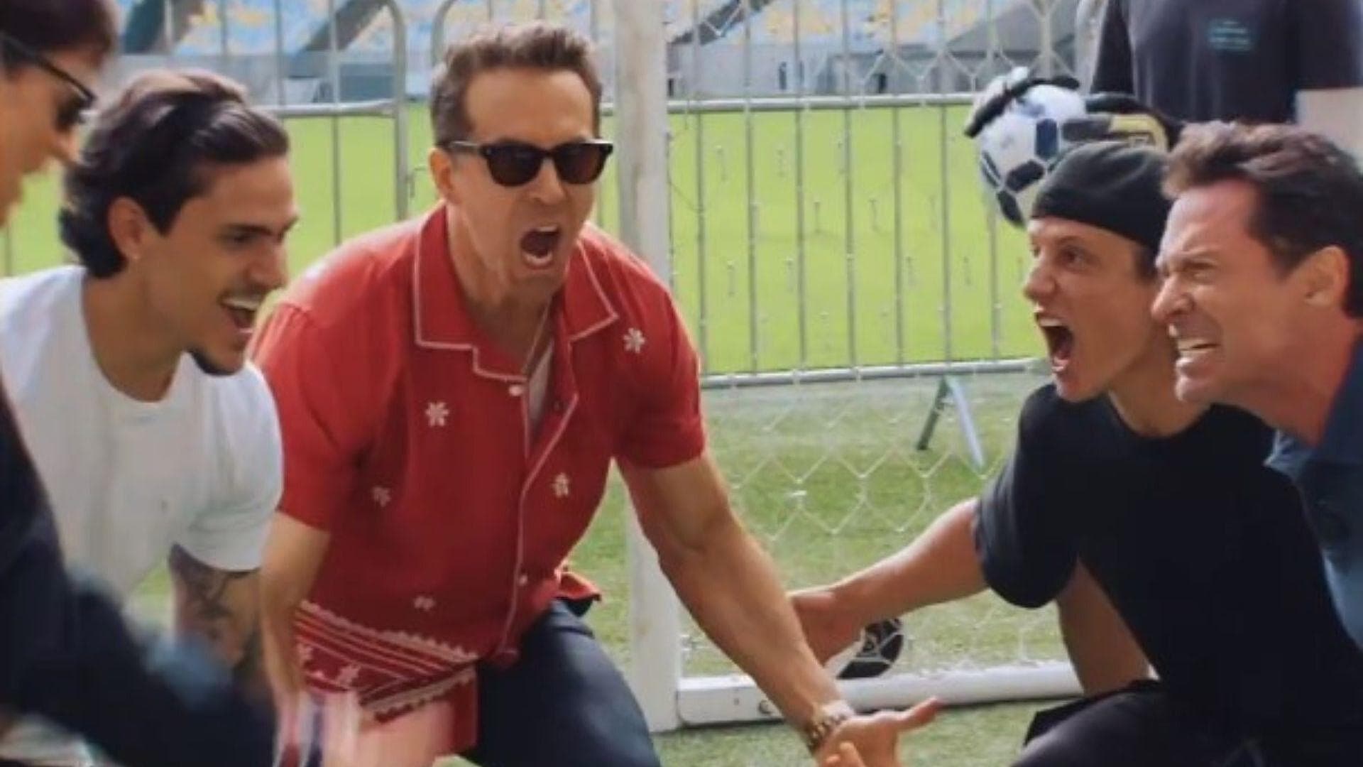 Ryan Reynolds y Hugh Jackman Promocionan ‘Deadpool & Wolverine’ en el Maracaná