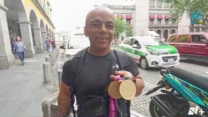 Deportista de Talla Baja se Prepara para Mundial de Dubai