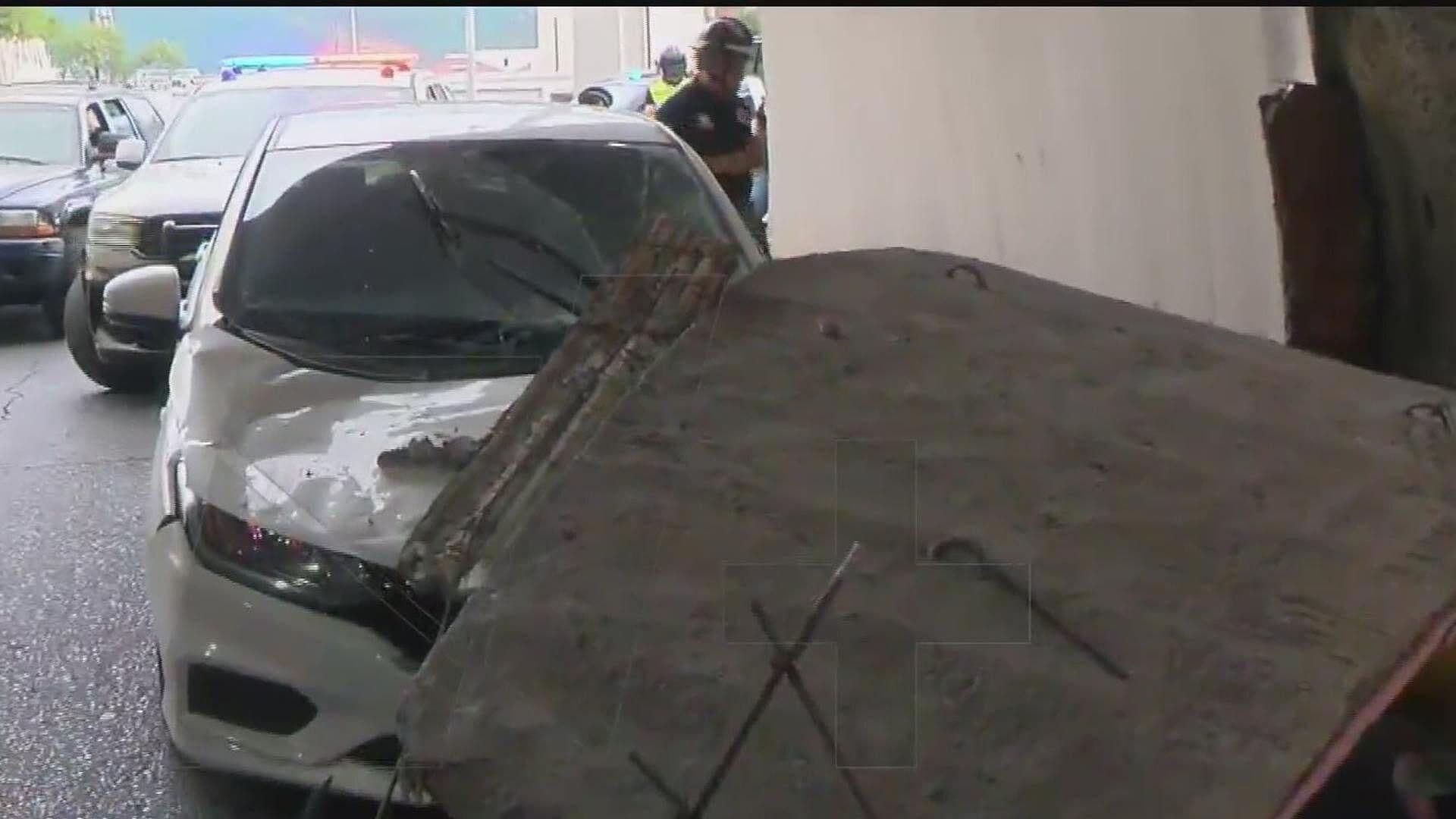 Cae Losa de Techo en Túnel de la Loma Larga y Daña Vehículo en San Pedro