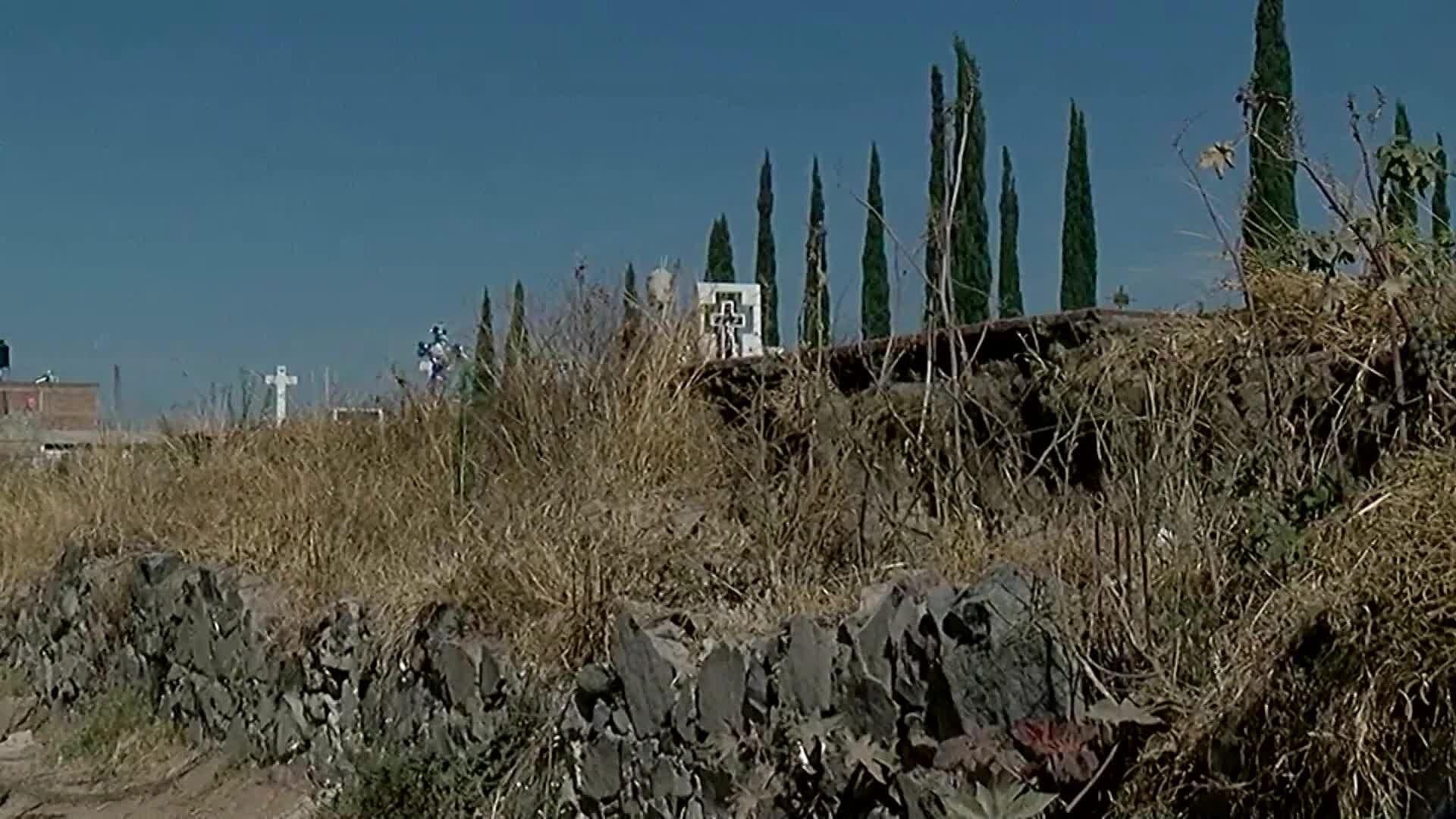 Identifican 40 de los 240 Cuerpos Exhumados del Panteón de Coyula en Tonalá