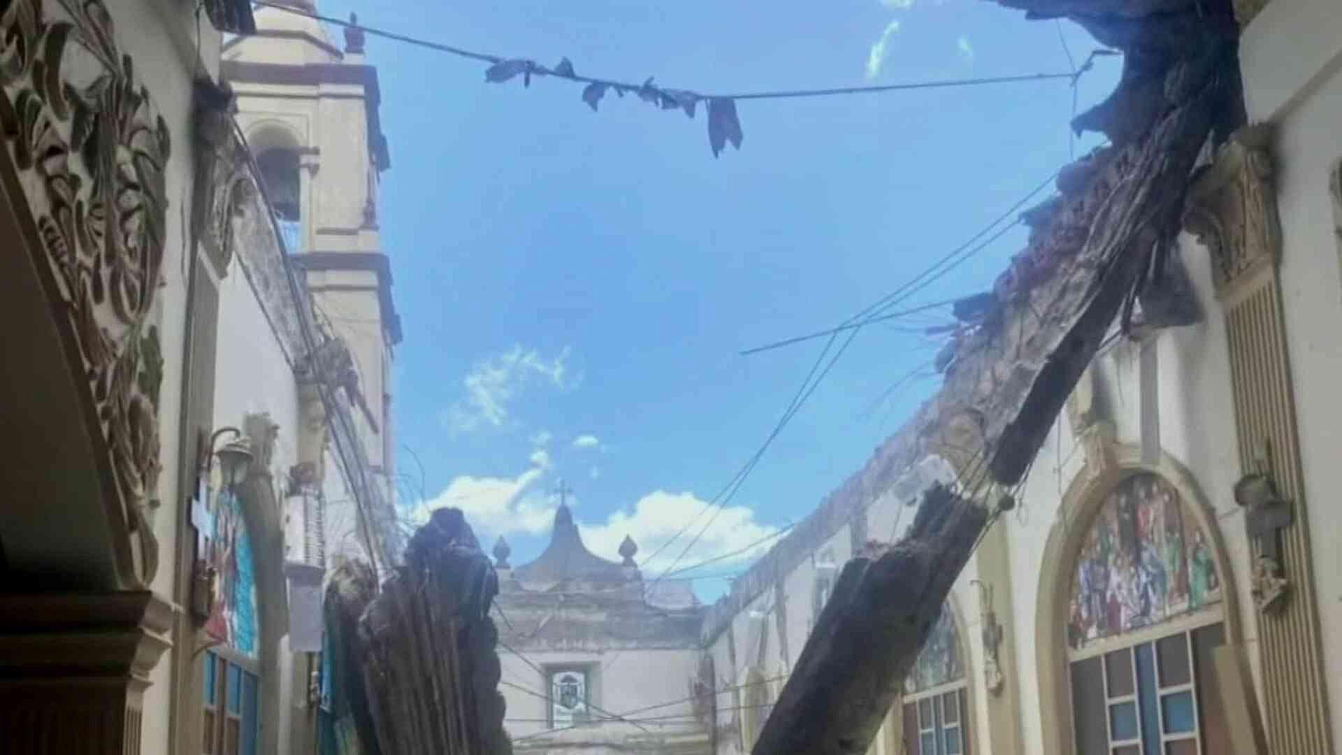 VIDEO: Momento Exacto del Colapso del Techo de la Iglesia San Gregorio, en NL