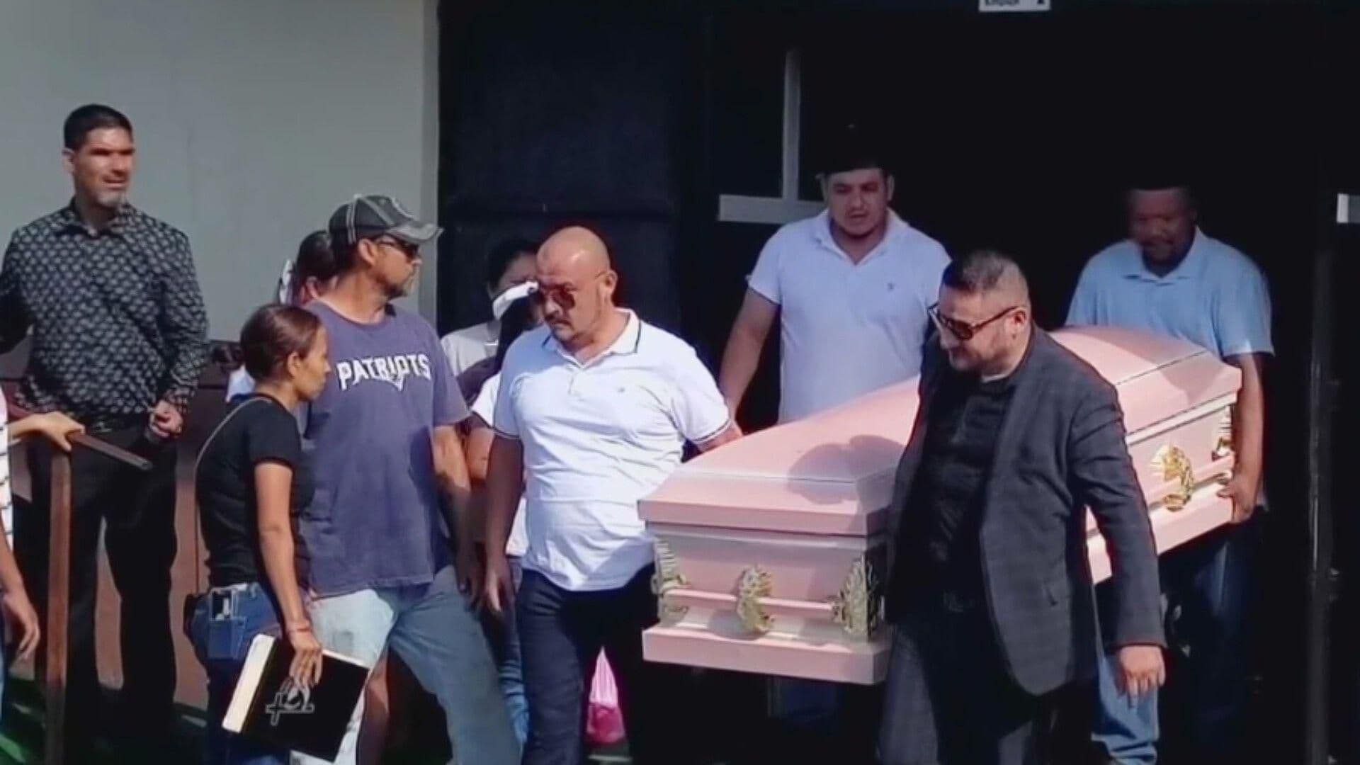 Familiares Dan El Último Adiós a la Menor Asesinada en Cerralvo, Nuevo León