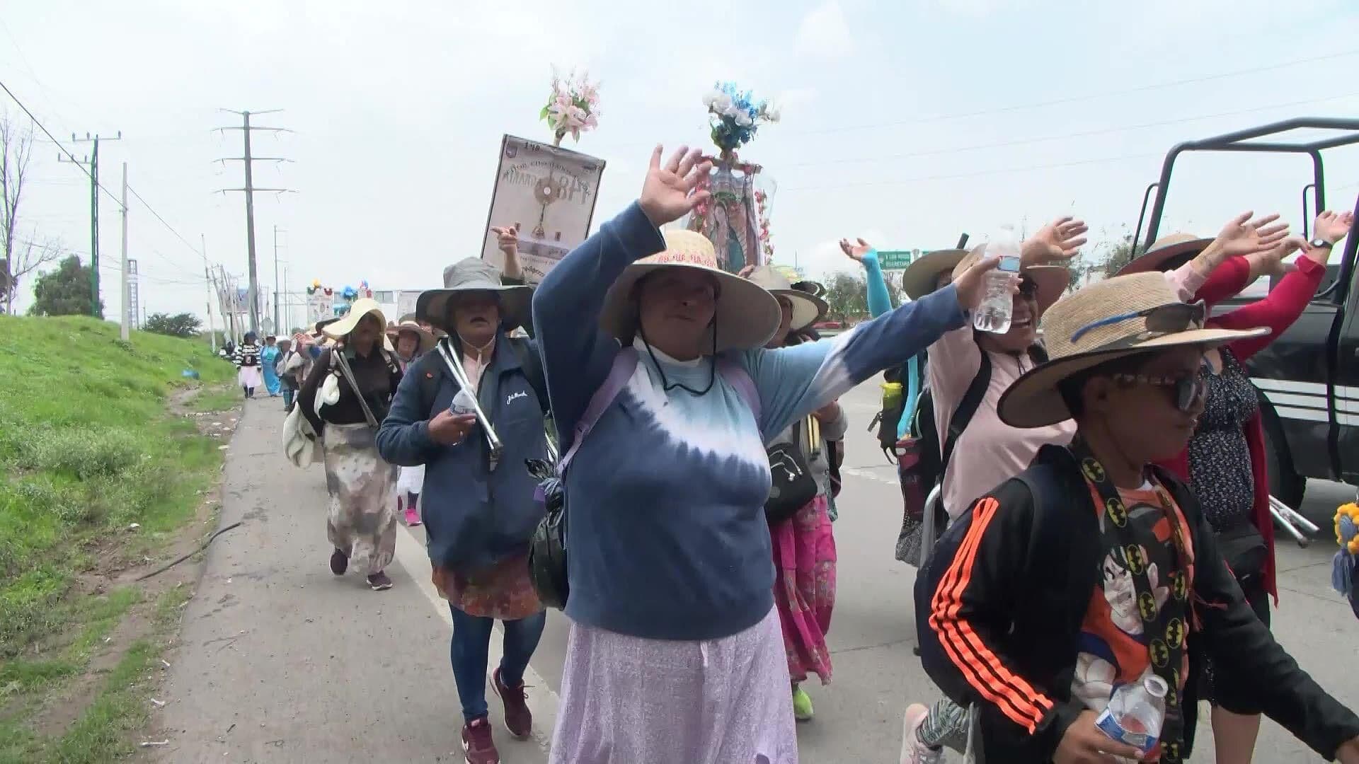 Peregrinas Salieron de la Congregación a la Virgen de Guadalupe de Querétaro a Tepeyac