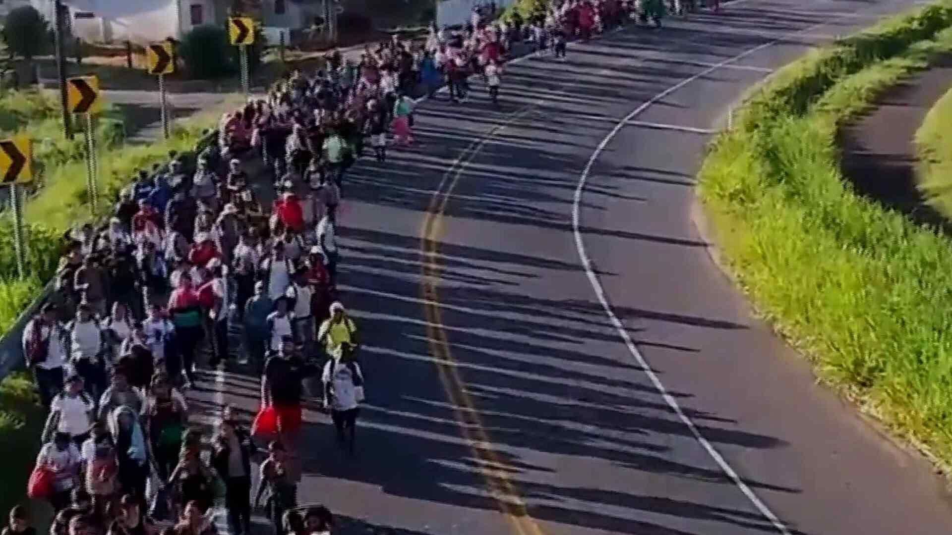 Caravana Migrante Viaja Hacia Huixtla, Chiapas