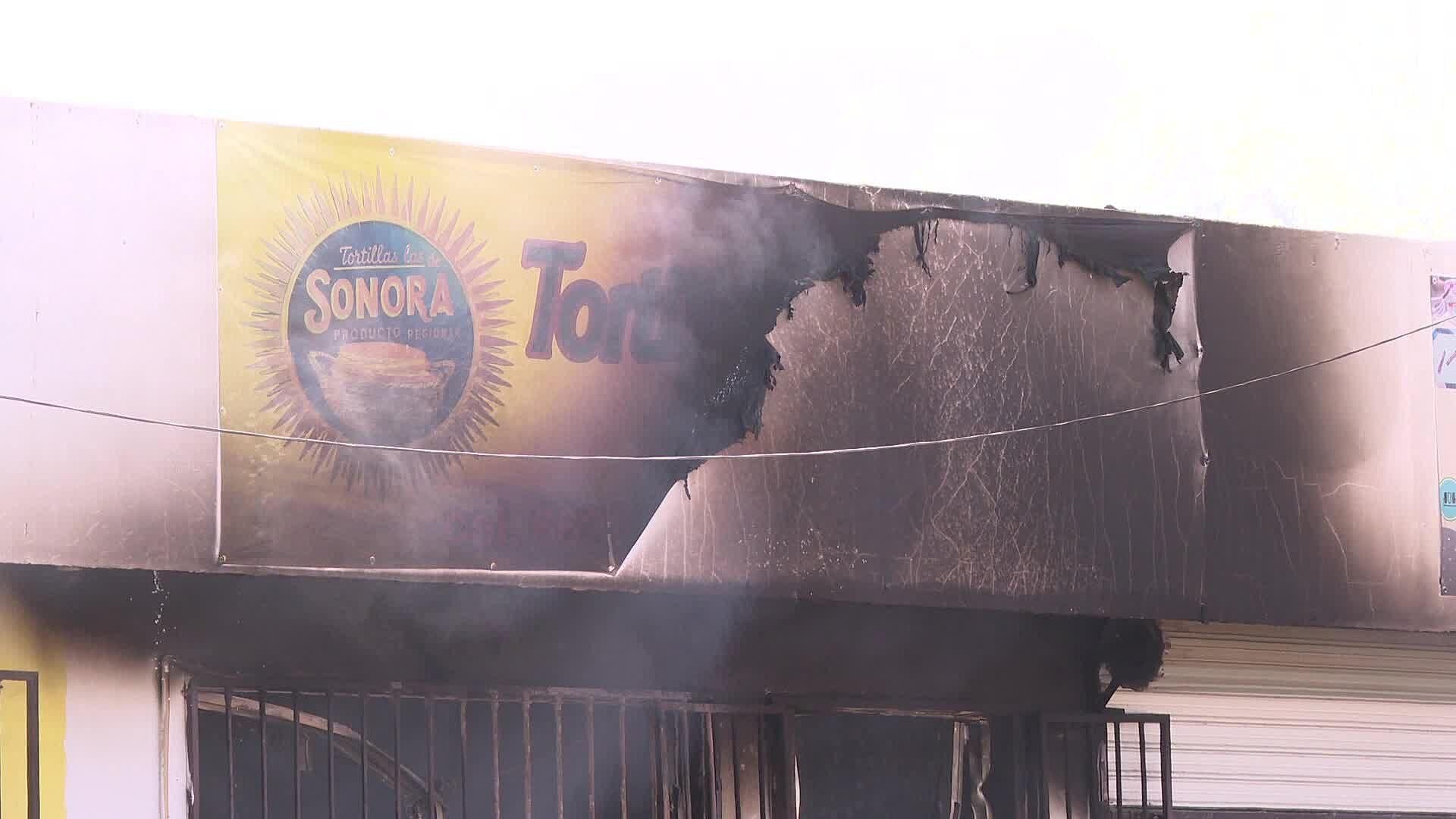 Se Incendia Tortillería en Colonia San Ángel en Hermosillo