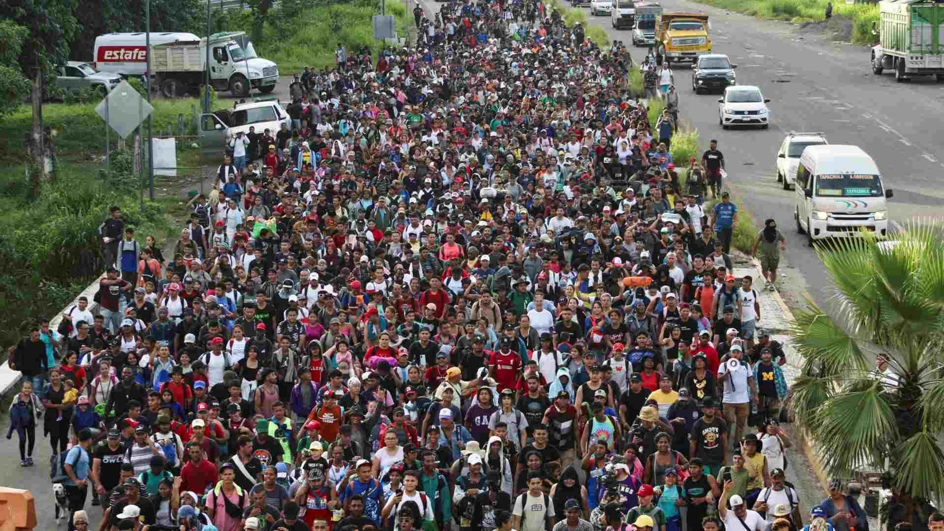 Así Avanza Hoy la Caravana Migrante en Huixtla, Chiapas