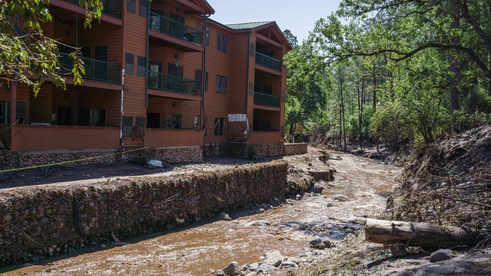 Emergencia en Nuevo México: Hay Tres Muertos por Inundaciones Repentinas