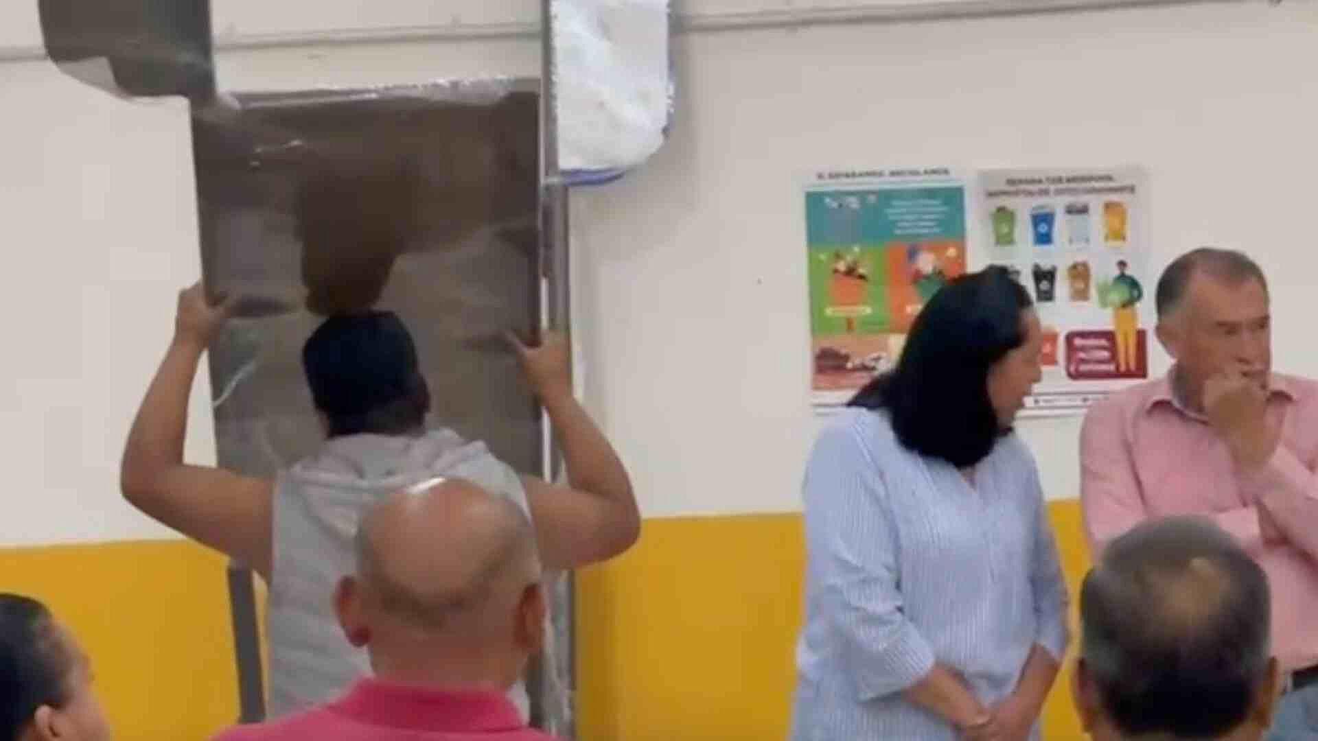 Sigue la Inconformidad por Parquímetros en Coscomatepec; Habitantes Exigen Transparencia
