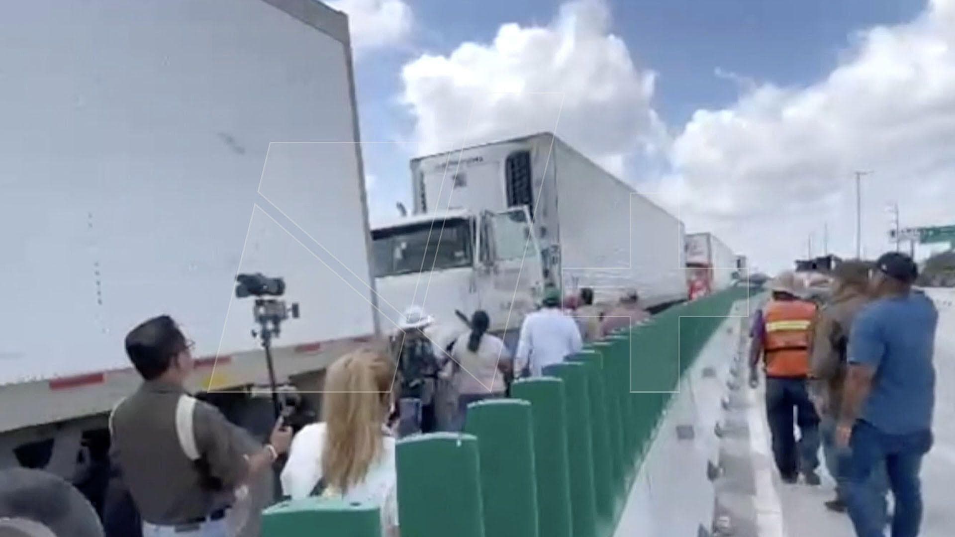Productores Bloquean Puente Internacional Reynosa-Pharr