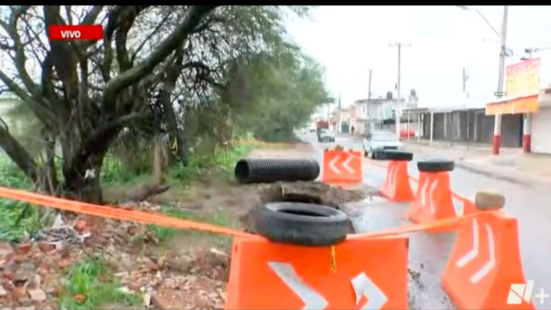 Aparece Otro Hoyo en el Asfalto del Bulevar Atotonilco en León