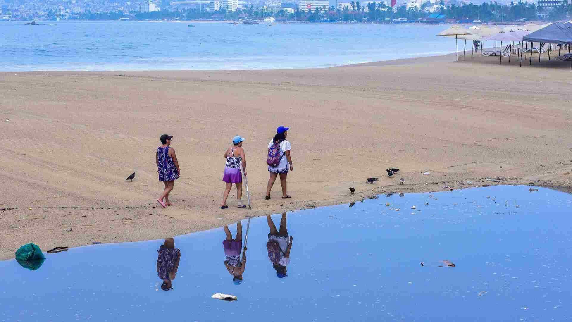 Alertan por Contaminación en 4 Playas de Acapulco; Caletilla, la Más Afectada por Aguas Residual