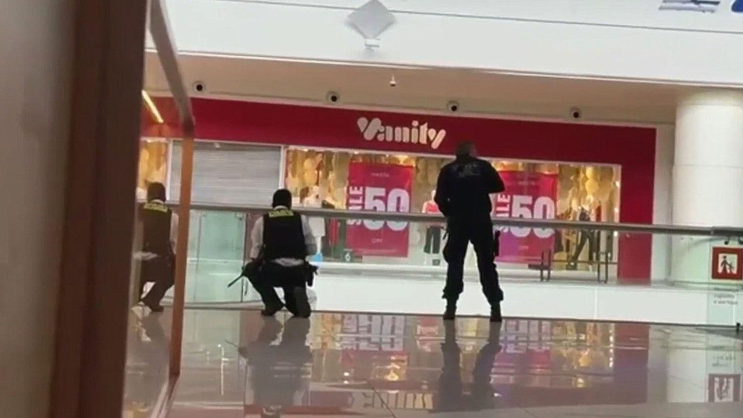 Balacera en Plaza Las Américas de Morelia, Michoacán, Desata Pánico