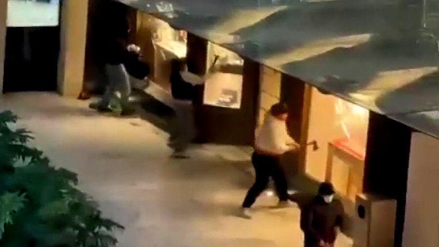 Vinculan a Proceso a Tercer Implicado en Robo a Joyería en Plaza Antara