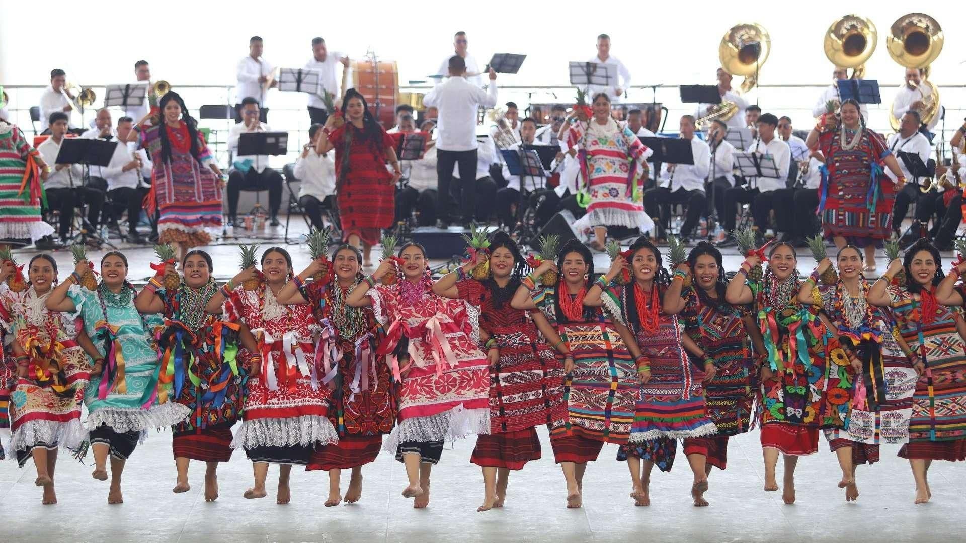 Guelaguetza 2025: Así se Vive el Segundo Lunes del Cerro