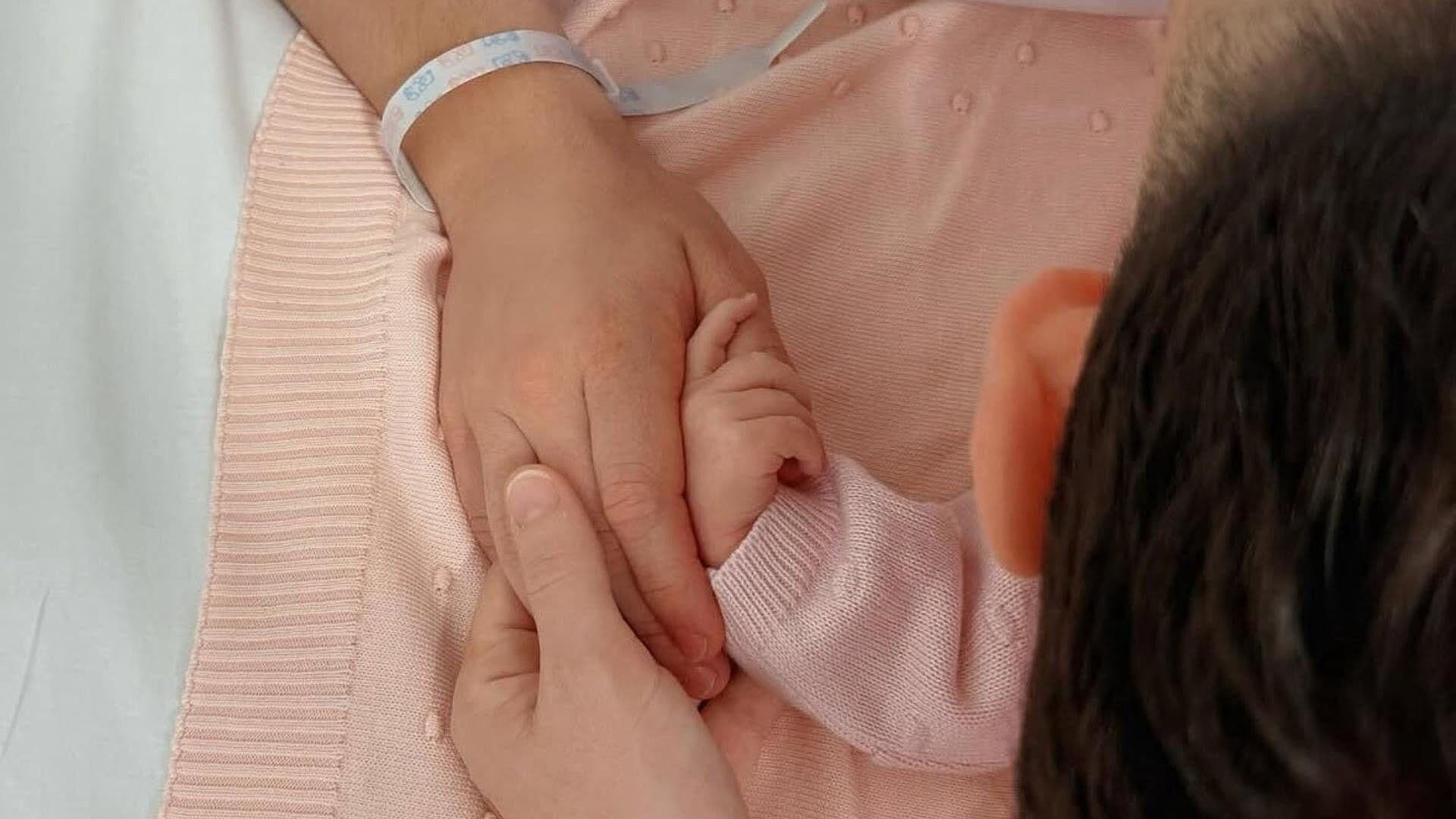 Lele Pons y Guaynaa ya Son Papás: Comparten Tierna Imagen de su Bebé