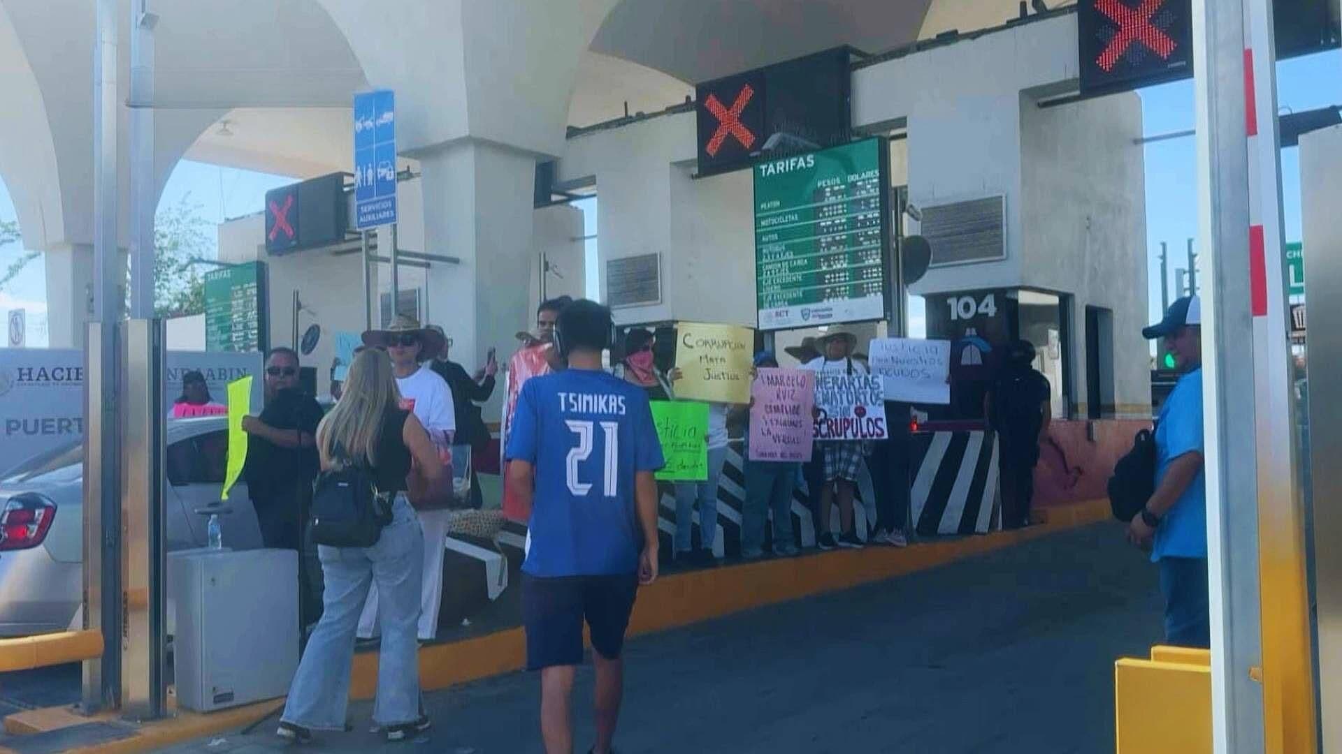 Se Manifestaron Deudos del Caso Plenitud en Puente Internacional de Cd. Juárez