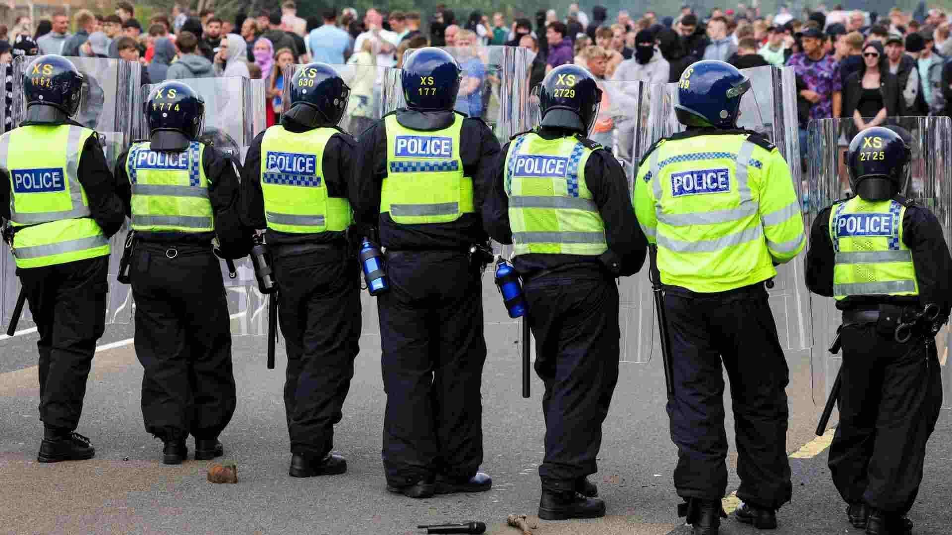 Habrá Castigo para Manifestantes en Disturbios en Reino Unido: Keir Starmer