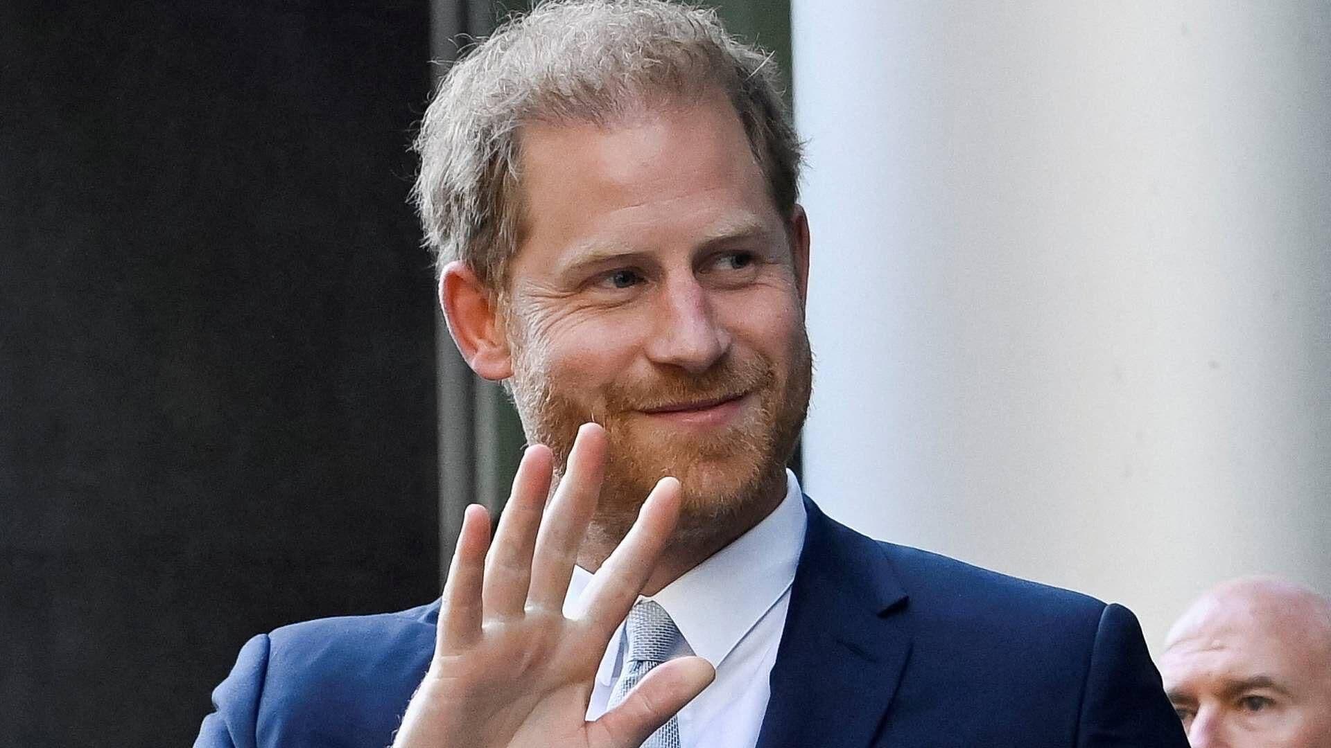 Rey Carlos III Apoyaría a Harry Si Se Divorcia de Meghan Markle
