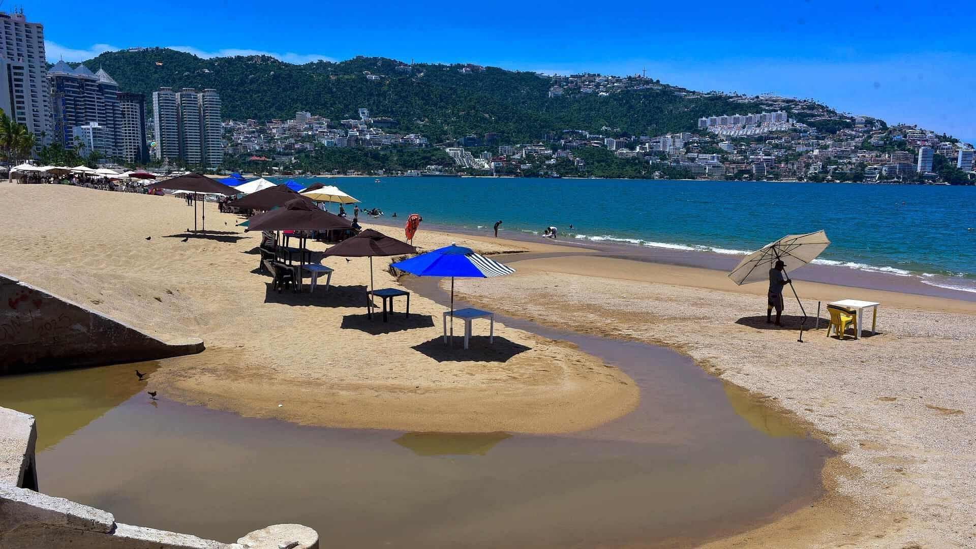 Vigilan Playas de Guerrero por Alerta de Tsunami y Mar de Fondo