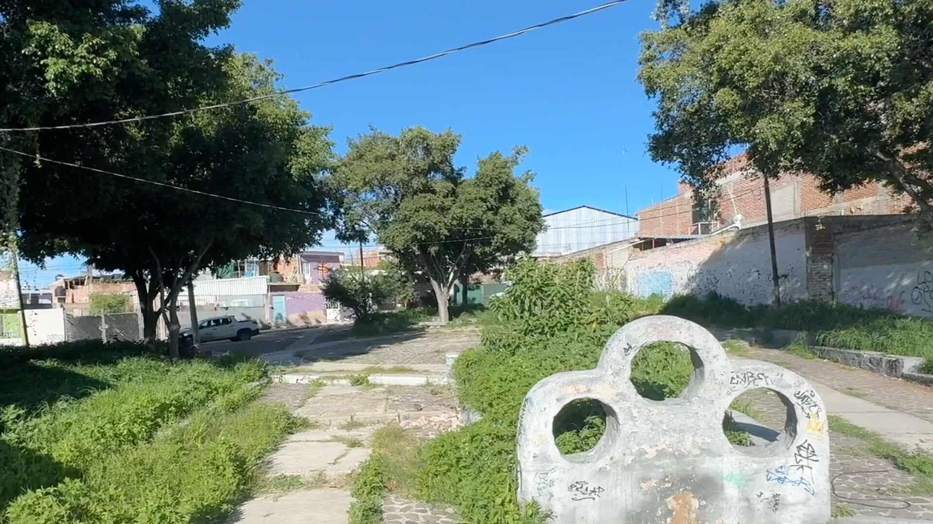 Dejan Parque en el Abandono en Cerrito de Jerez en León; Vecinos Temen por la Inseguridad