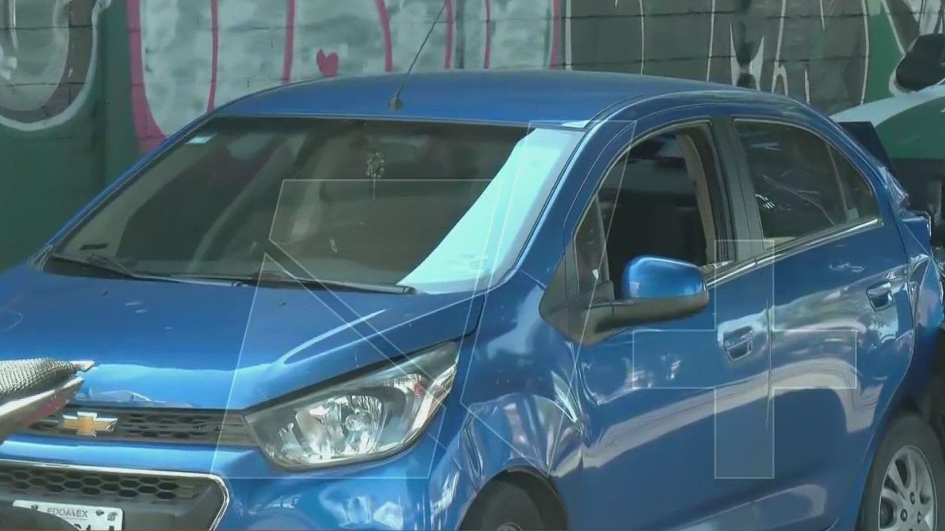 Camión de Transporte Público Choca Contra un Auto en Calzada Vallejo, CDMX