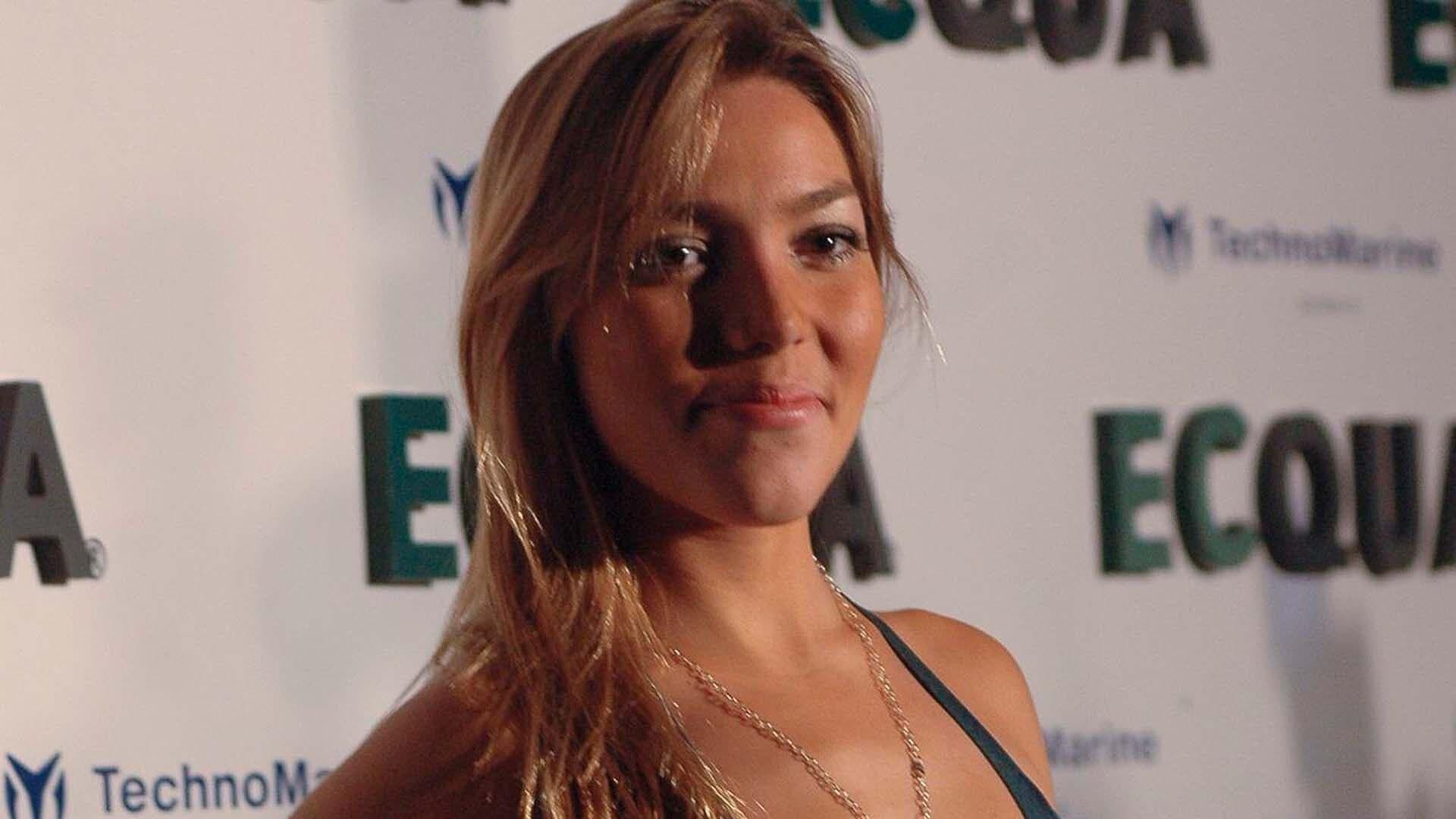 Frida Sofía Regresa a México para Visitar su Papá Pablo Moctezuma