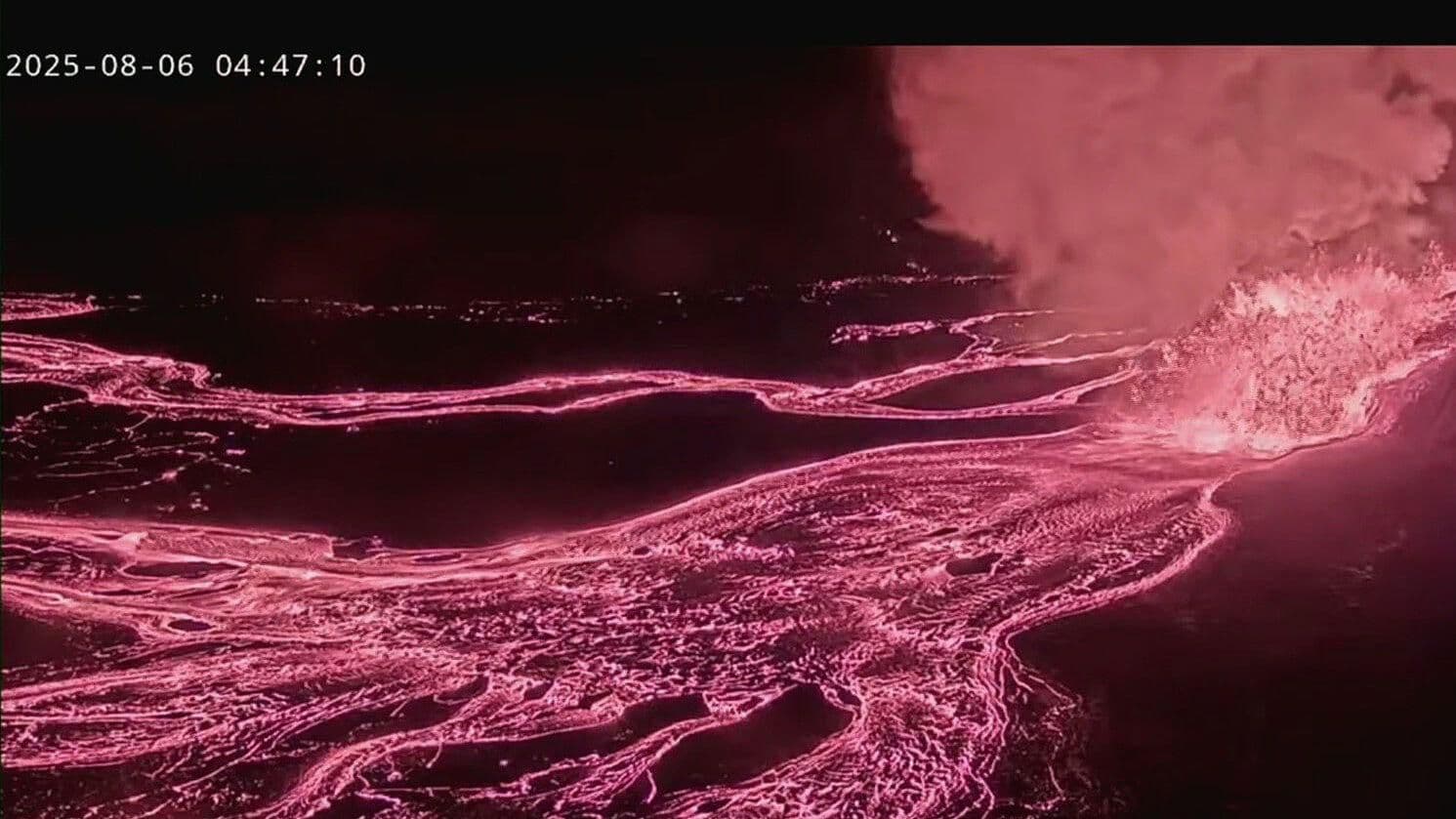 Volcán Kilauea Entra en Nueva Fase Eruptiva; Así se Ve el Enorme Río de Lava