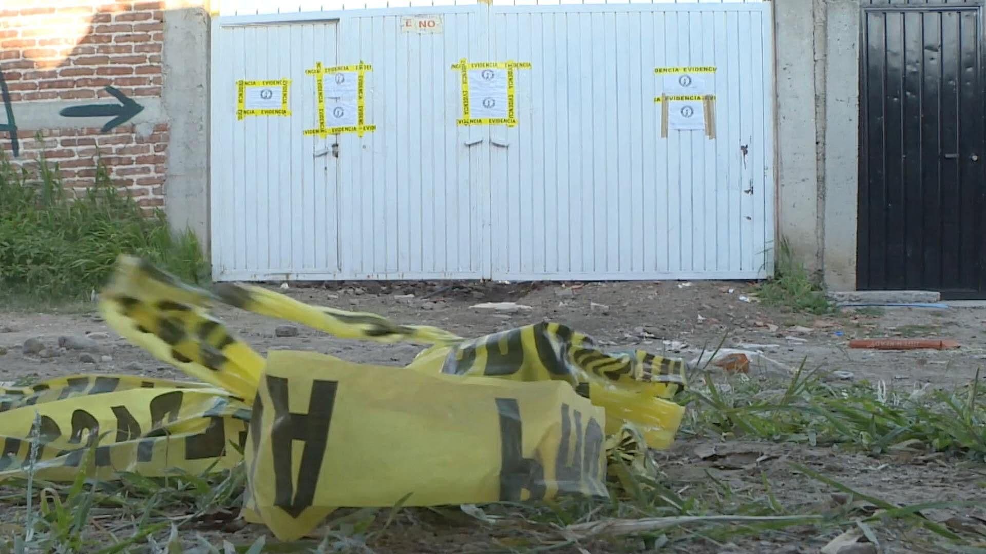 Colectivos de Búsqueda a la Espera de Identificar Cuerpos en La Calera Irapuato