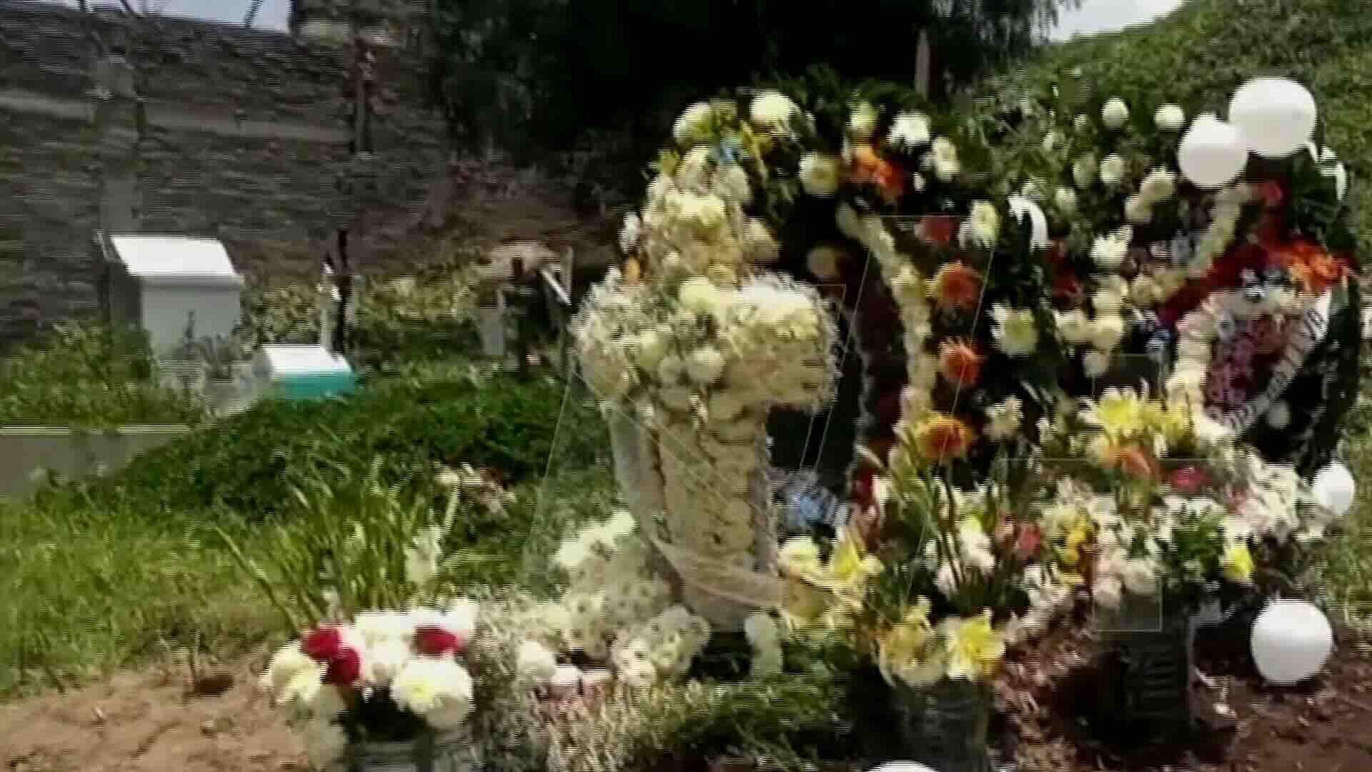 Sepultan a Pequeño Fernando en Los Reyes La Paz; Familiares y Vecinos Exigen Justicia