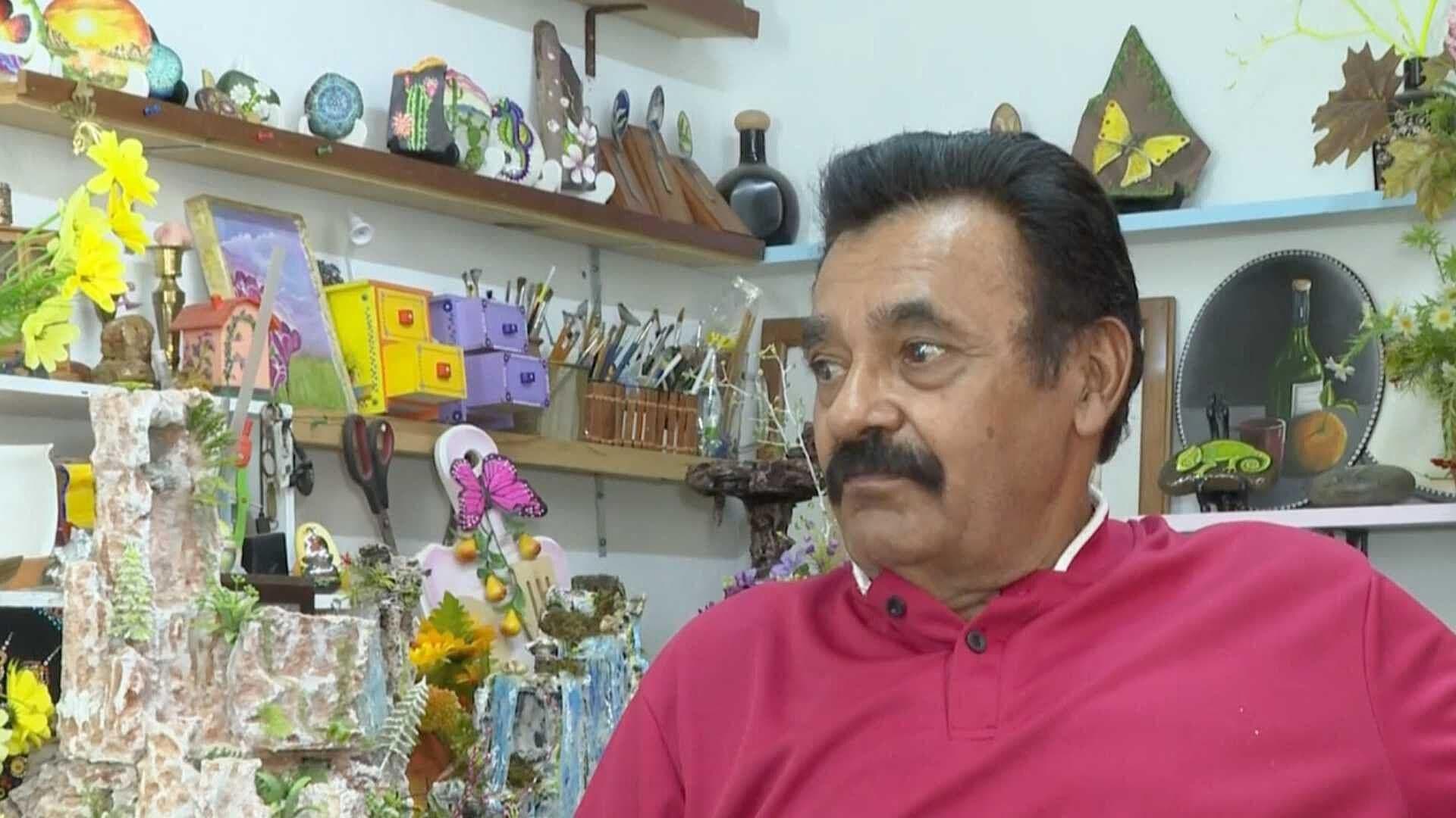 Don Lalo se Dedica al Dibujo y la Pintura en el Cerro de la Campana de Hermosillo