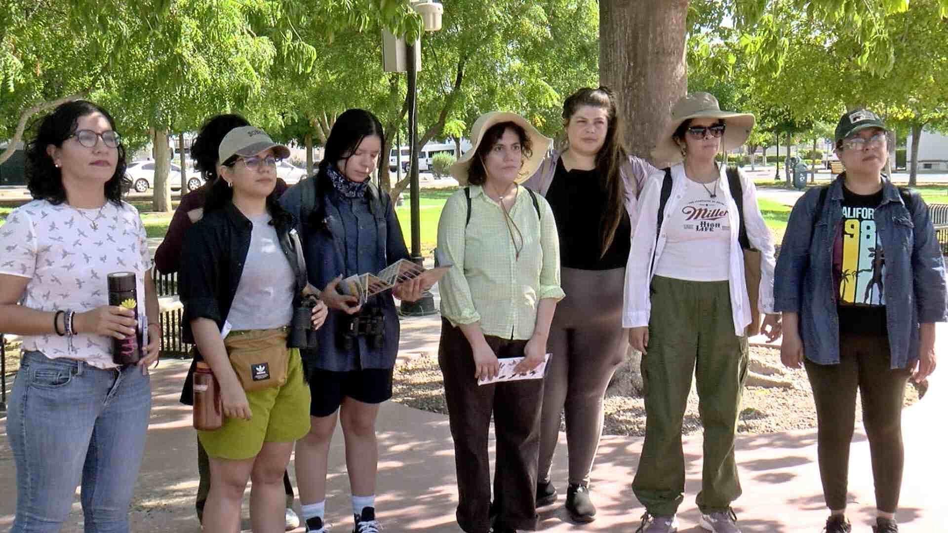 Grupo Pajareras del Desierto Recorren Hermosillo para Observar y Registrar Aves Locales