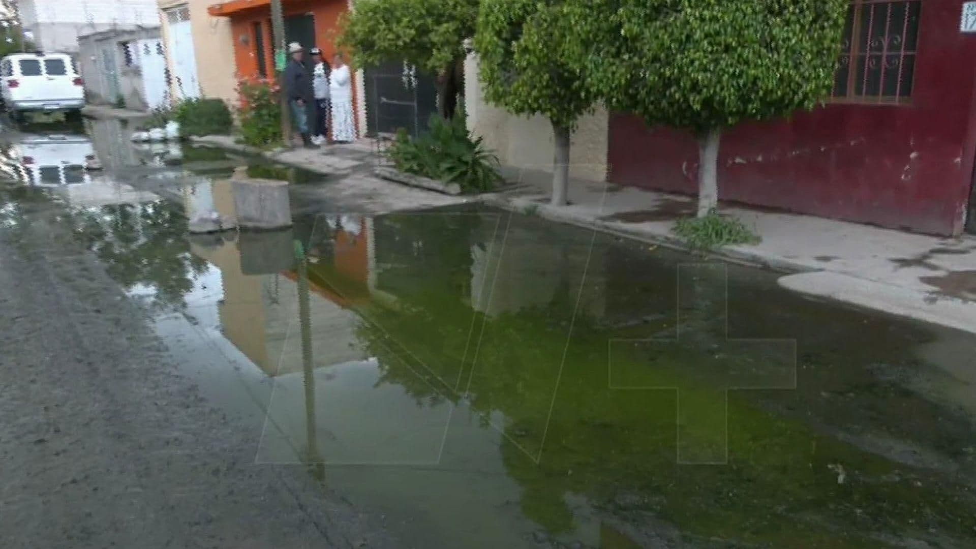 Reportan Anegaciones y Agua Estancada en Jardines de Morelos, Ecatepec