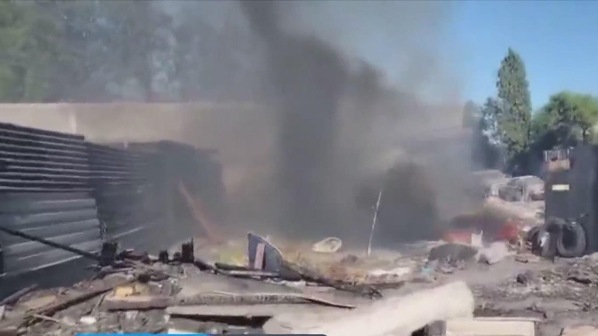 Moviliza Incendio en Tejabanes en Col. Reforma en Monterrey