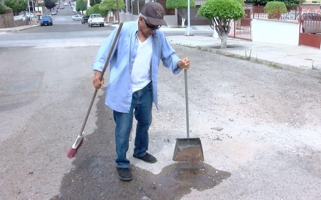 El Mirador: Vecinos Denuncian Vialidades Pavimentadas con Mala Calidad