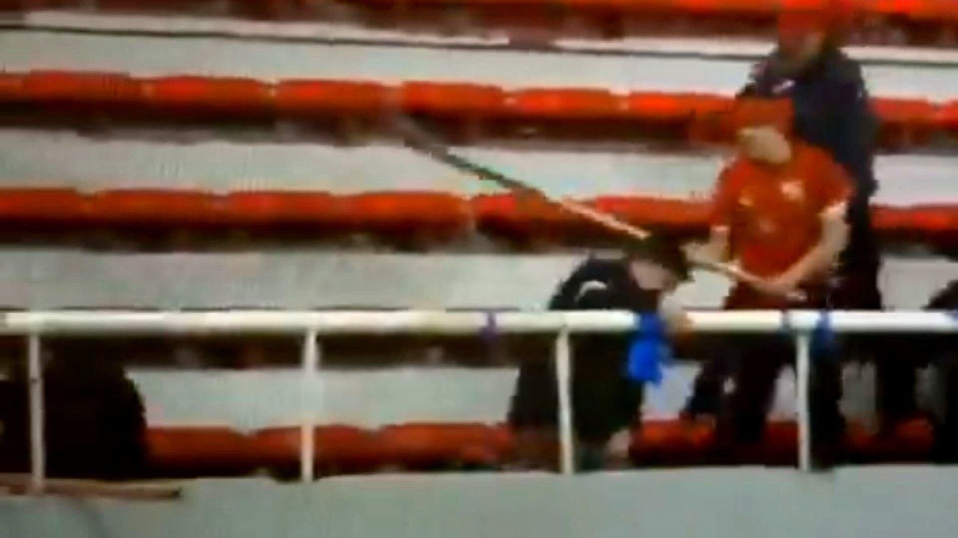 Identifican a Agresores de Hinchas de Universidad de Chile en Estadio de Argentina