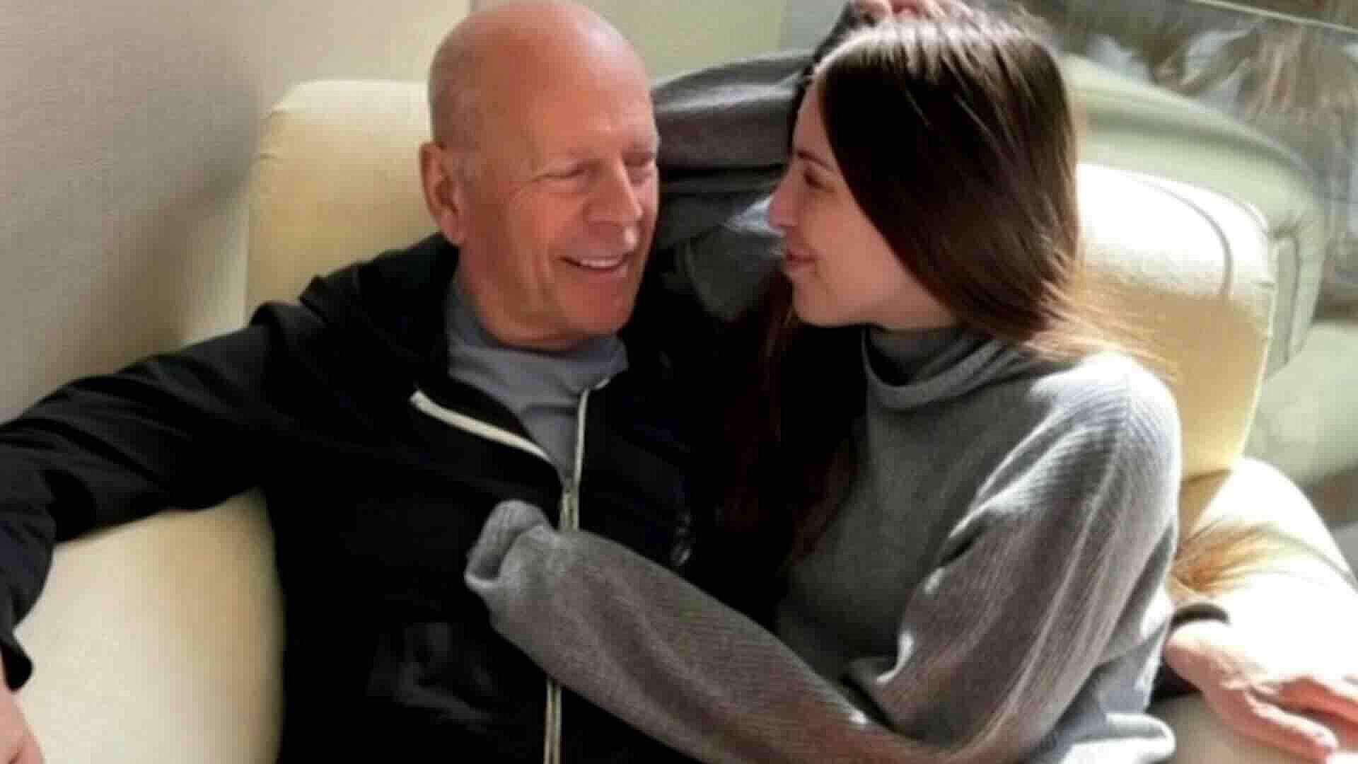 Kate del Castillo Regresa a Televisa; Bruce Willis Trasladado a Cuidados Especiales
