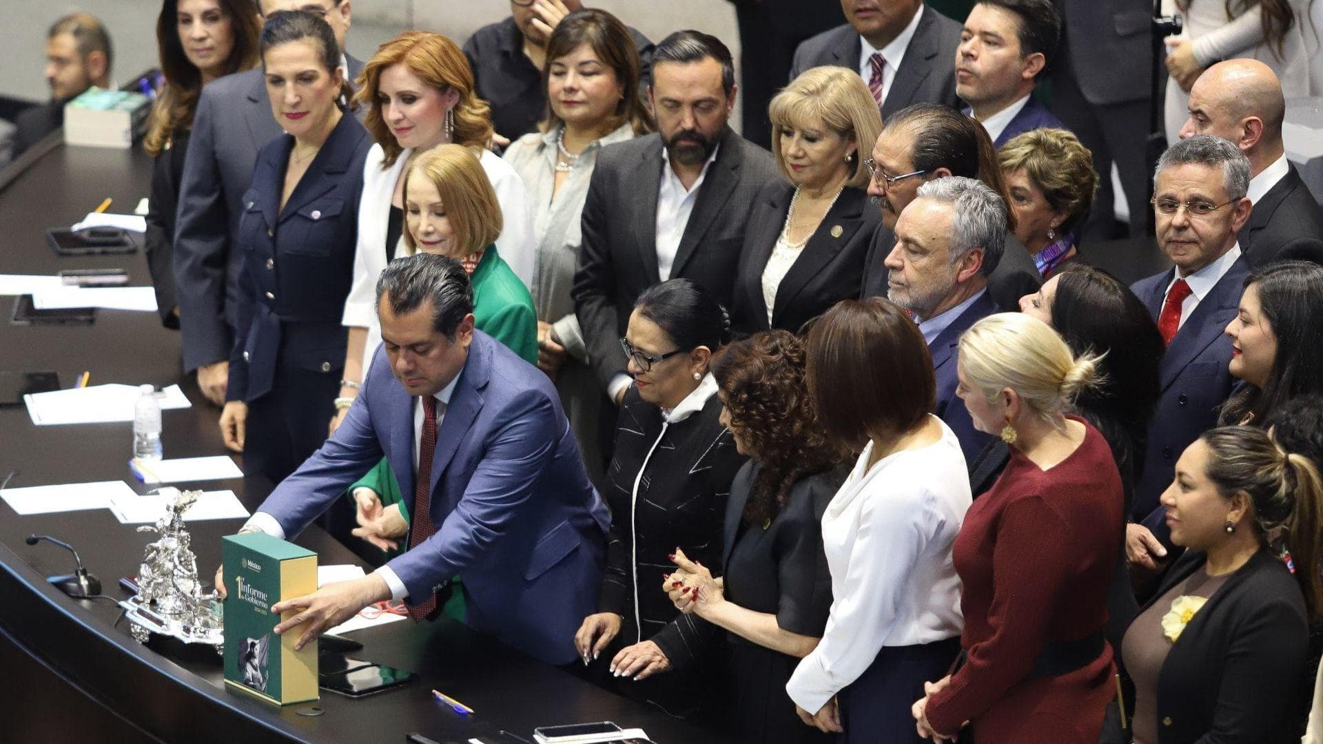 Rosa Icela Rodríguez Entrega en San Lázaro el Primer Informe de Gobierno de Claudia Sheinbaum