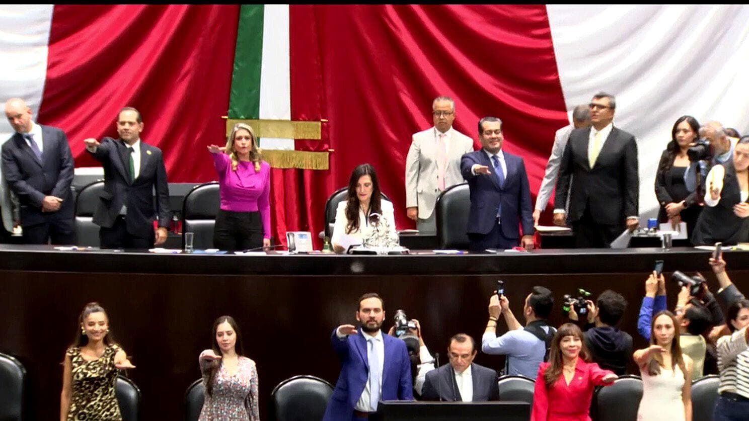 Aprueban Designación de Kenia López Rabadán como Presidenta de la Mesa Directiva