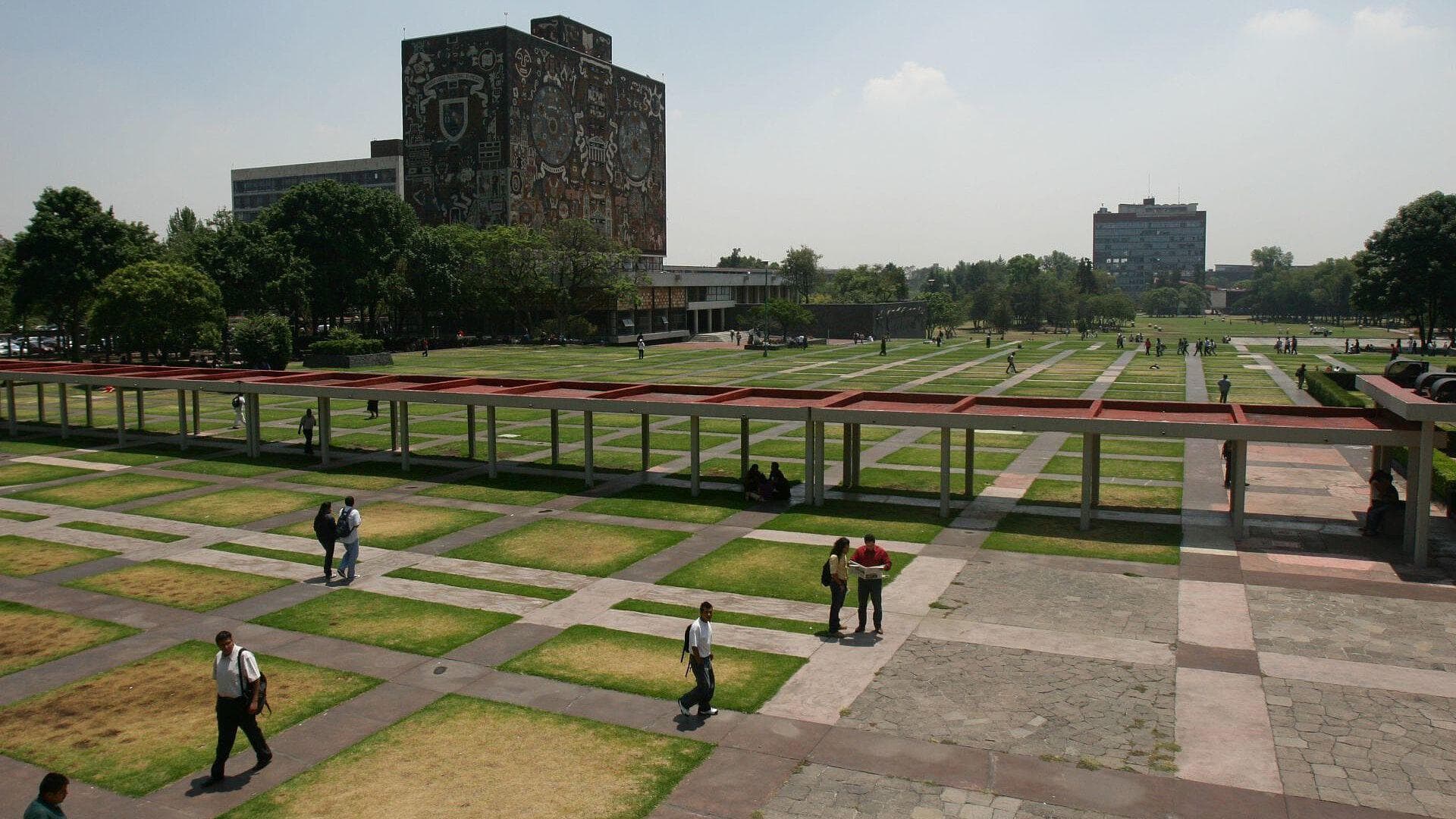 UNAM Rejuvenece en Cada Inicio de Curso: Enrique Graue