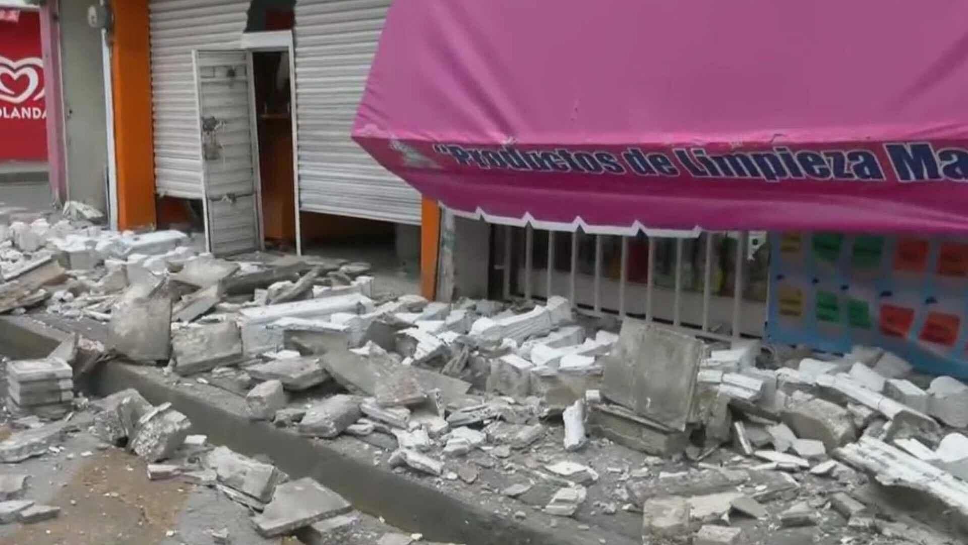 Balcón de Vivienda se Viene Abajo en Colonia Pantitlán, de la CDMX