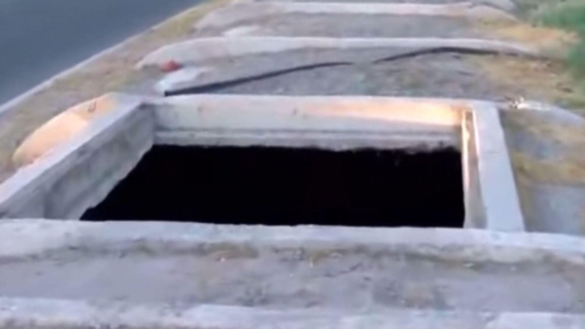 Bóveda Abierta Con Aguas Negras Genera Alerta en Río Nuevo, Mexicali