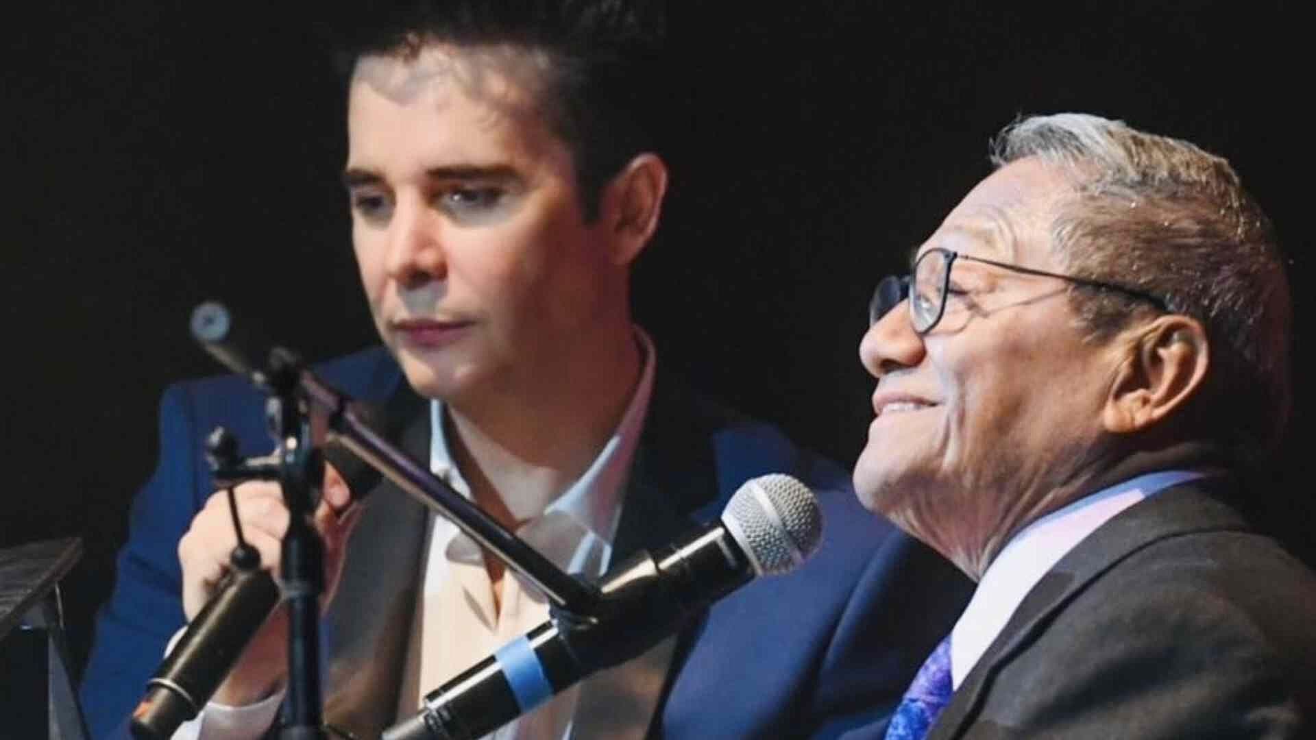 ¿Por Qué las Canciones 'Reloj' y 'El Triste' No Iban a Ser Interpretadas por José José?
