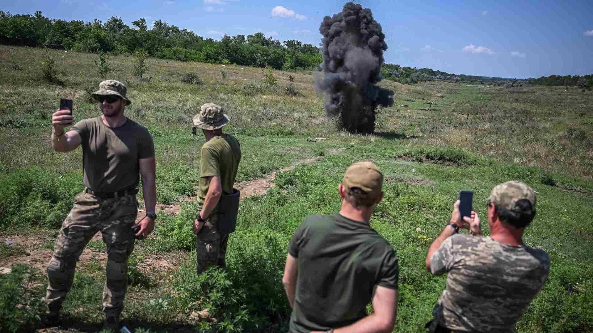EUA Colaborará con Corte de La Haya para Comprobar Crímenes de Guerra en Ucrania