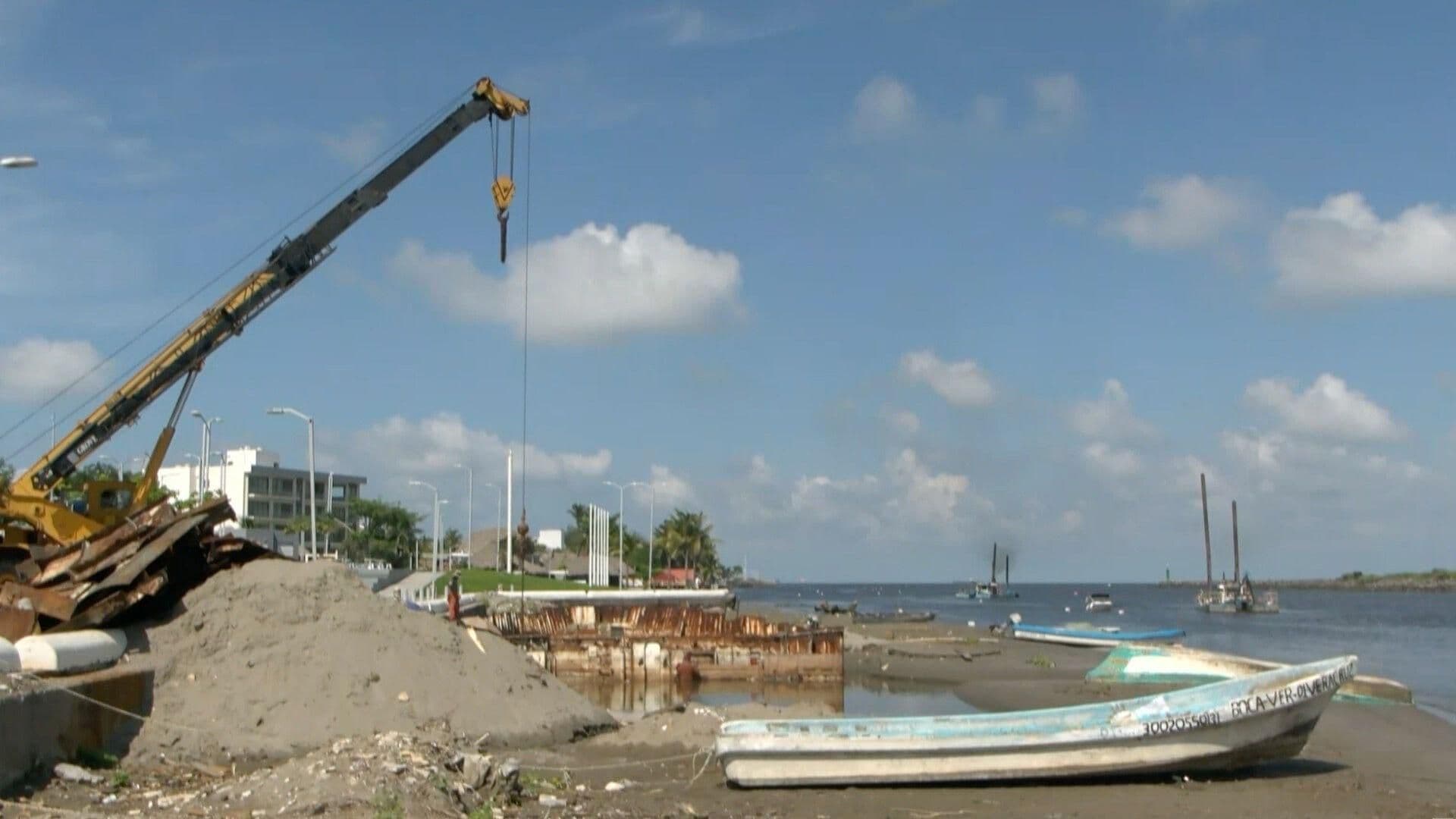 Casi Concluído el Desguace del Histórico Cañonero Guanajuato en el Río Jamapa