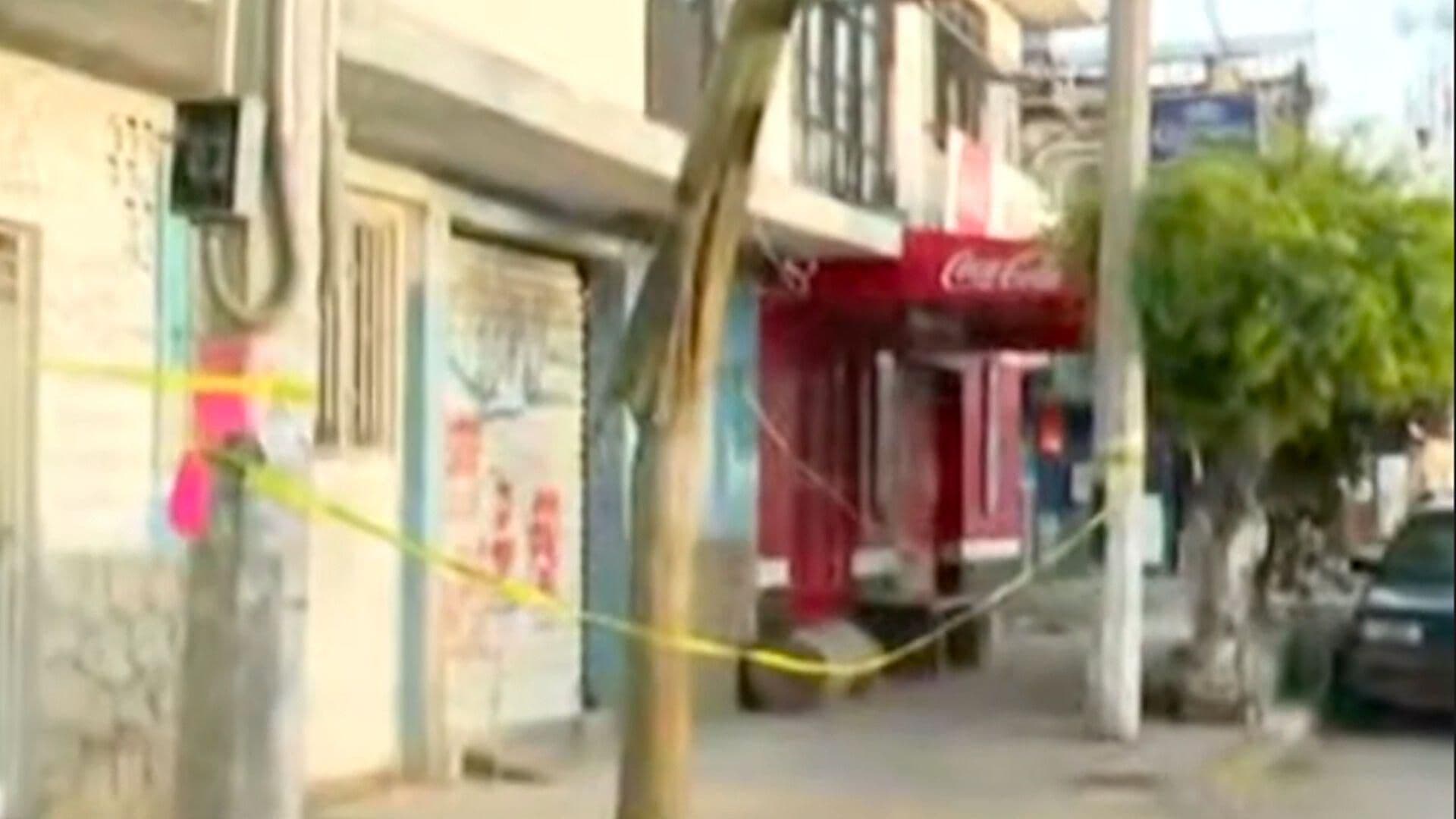 Poste Dañado es un Riesgo en la Colonia La Noria de León, Guanajuato