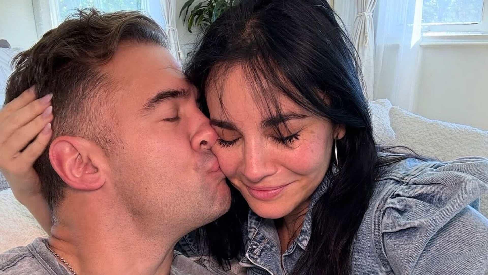 Martha Higareda y Lewis Howes Revelan Sexo de sus Bebés; Así Fue el Momento