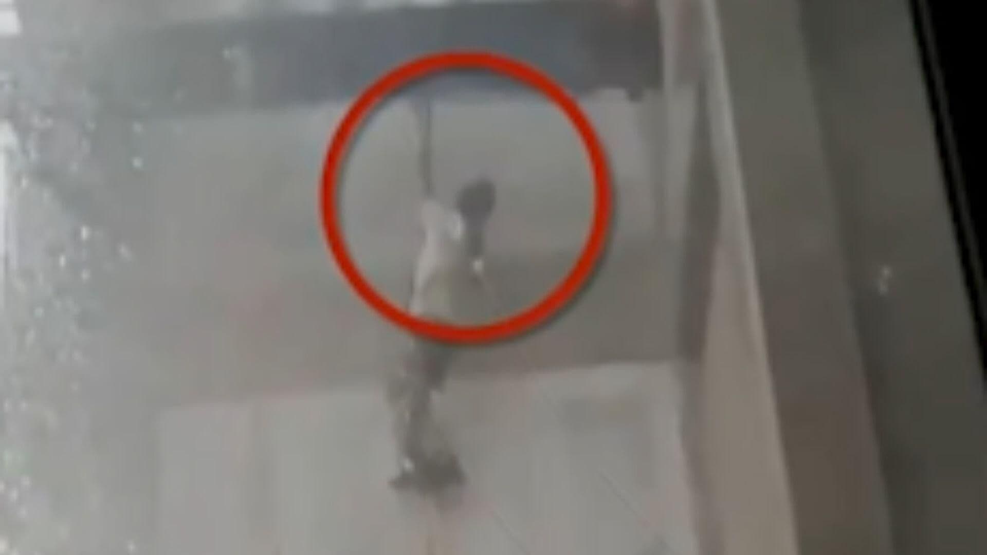 Trabajador Quedó Colgado en Edificio de Lomas de Angelópolis