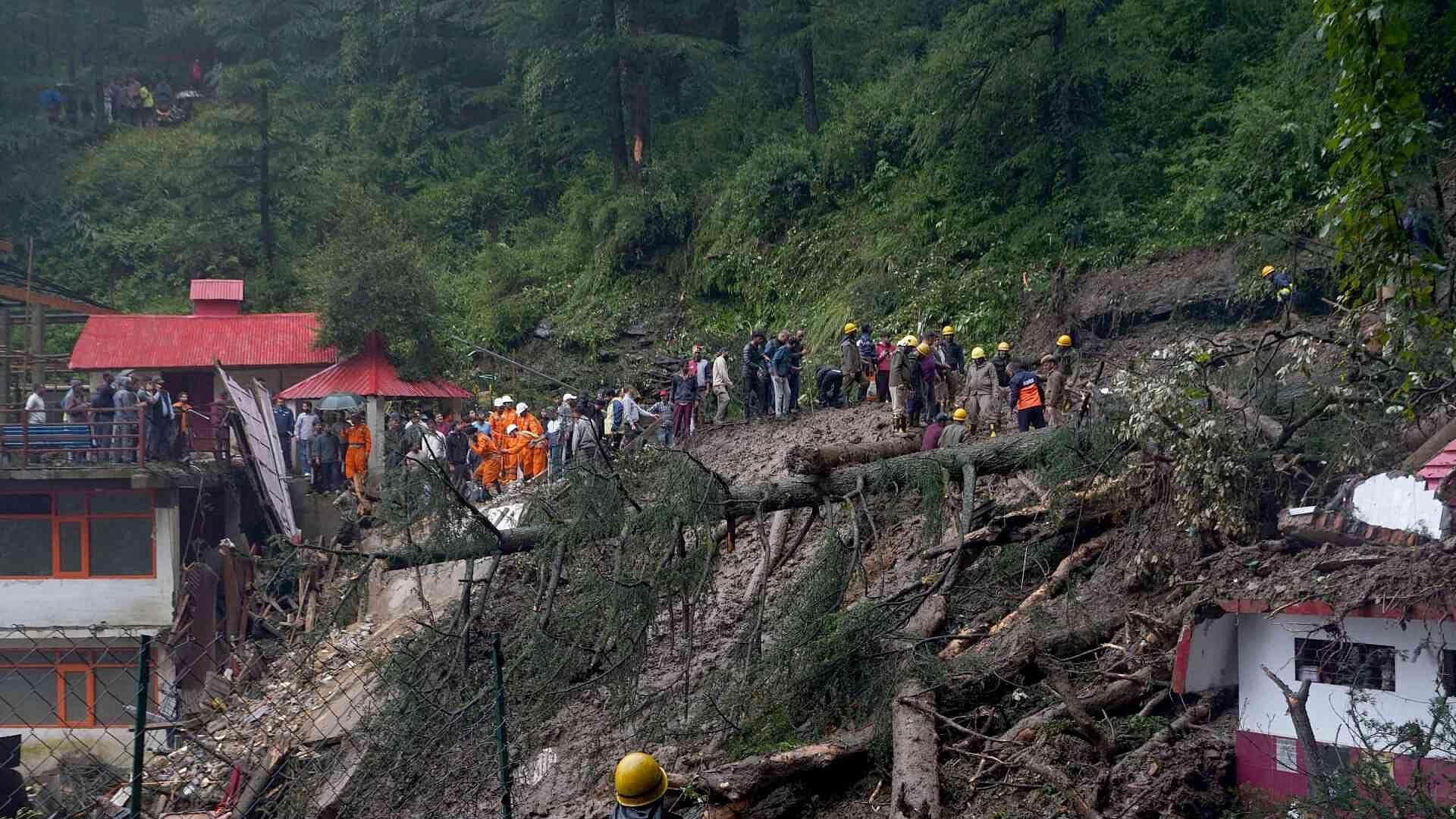 Reportan 22 Muertos por Inundaciones en el Himalaya, India